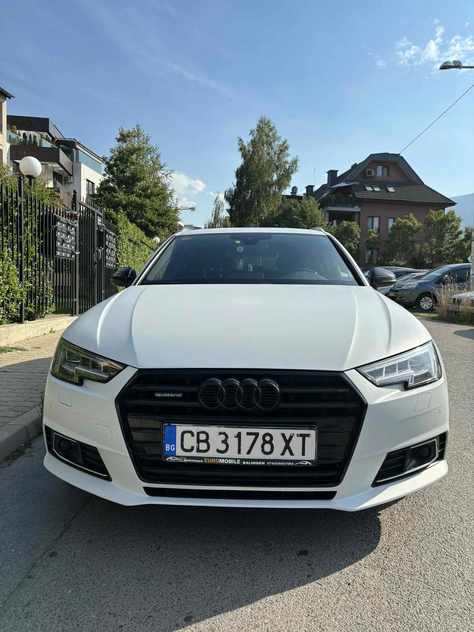 Audi A4 Avant Quattro 2.0 TDI S Line 3+ Virtual Cocpit Мат - изображение 4