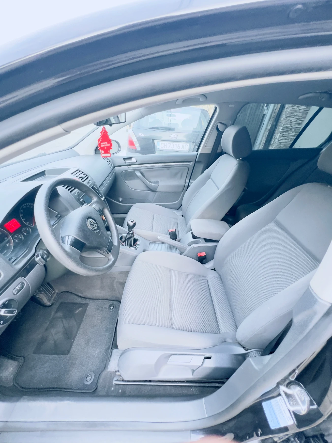 VW Golf GTi  - изображение 7