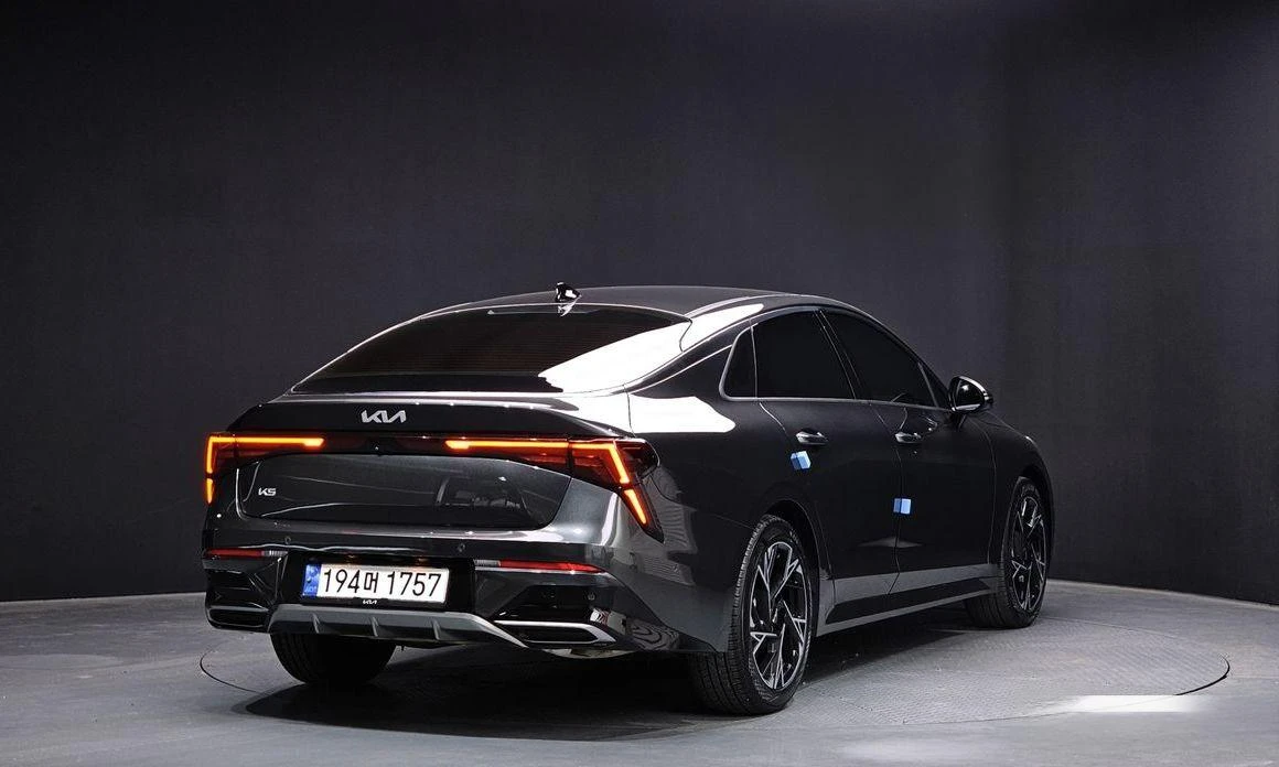 Kia K5 2.0 LPi Signature * НАЙ-ДОБРА ЦЕНА В БЪЛГАРИЯ*  - изображение 2