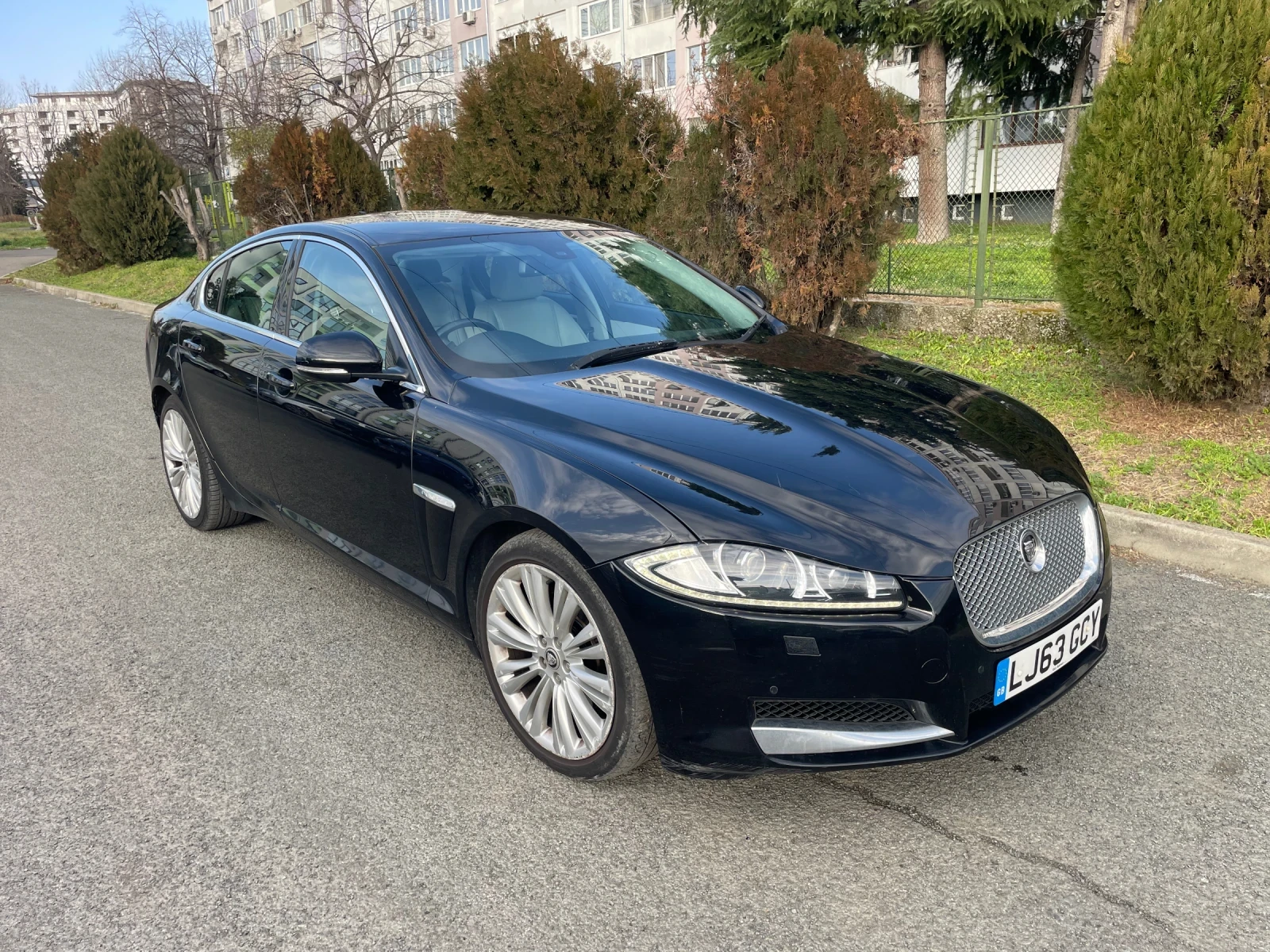 Jaguar Xf 3.0 d - изображение 2