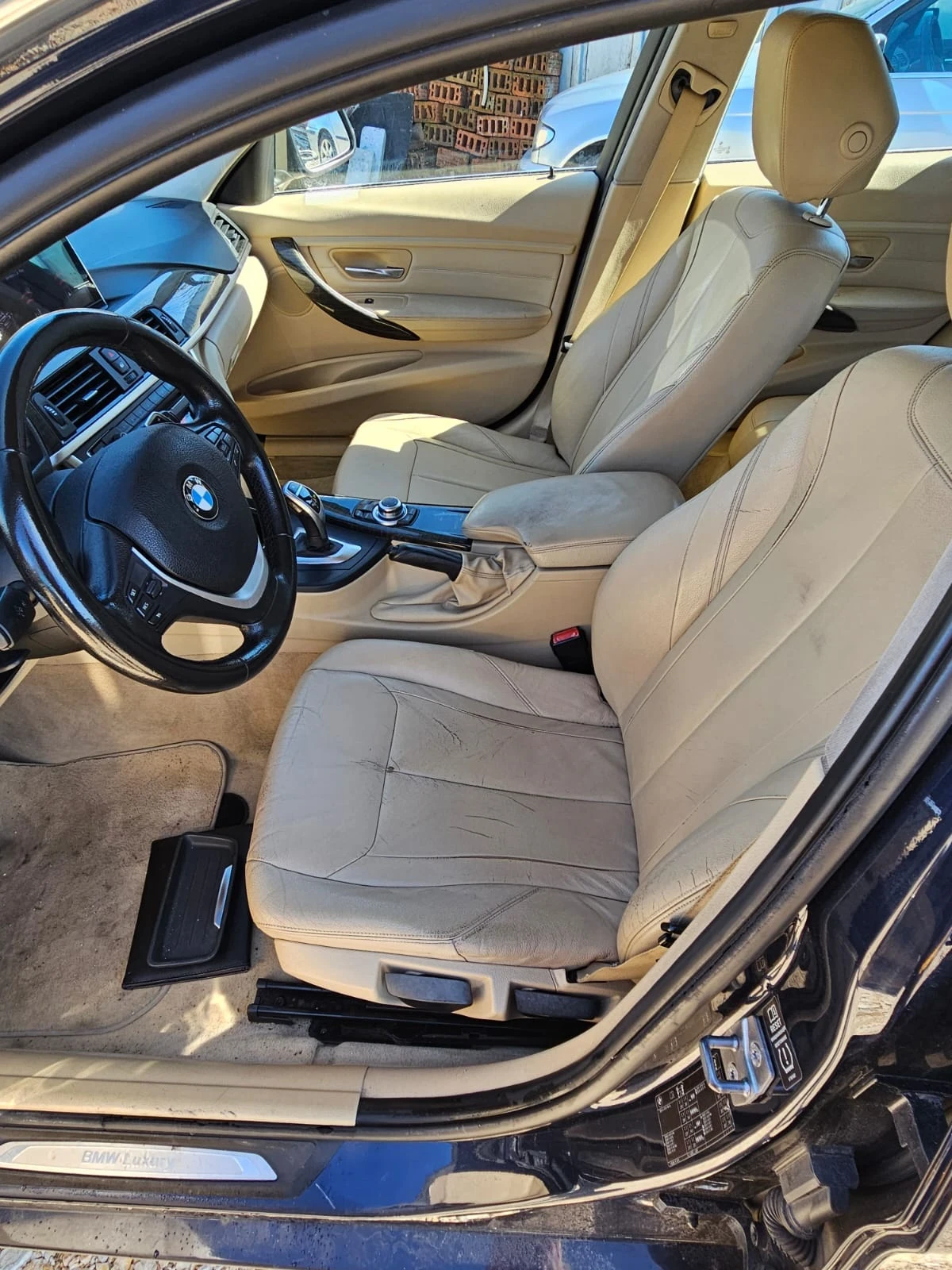 BMW 320 LUXORY - изображение 9