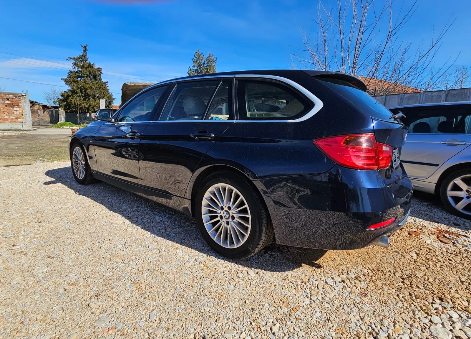 BMW 320 LUXORY - изображение 7