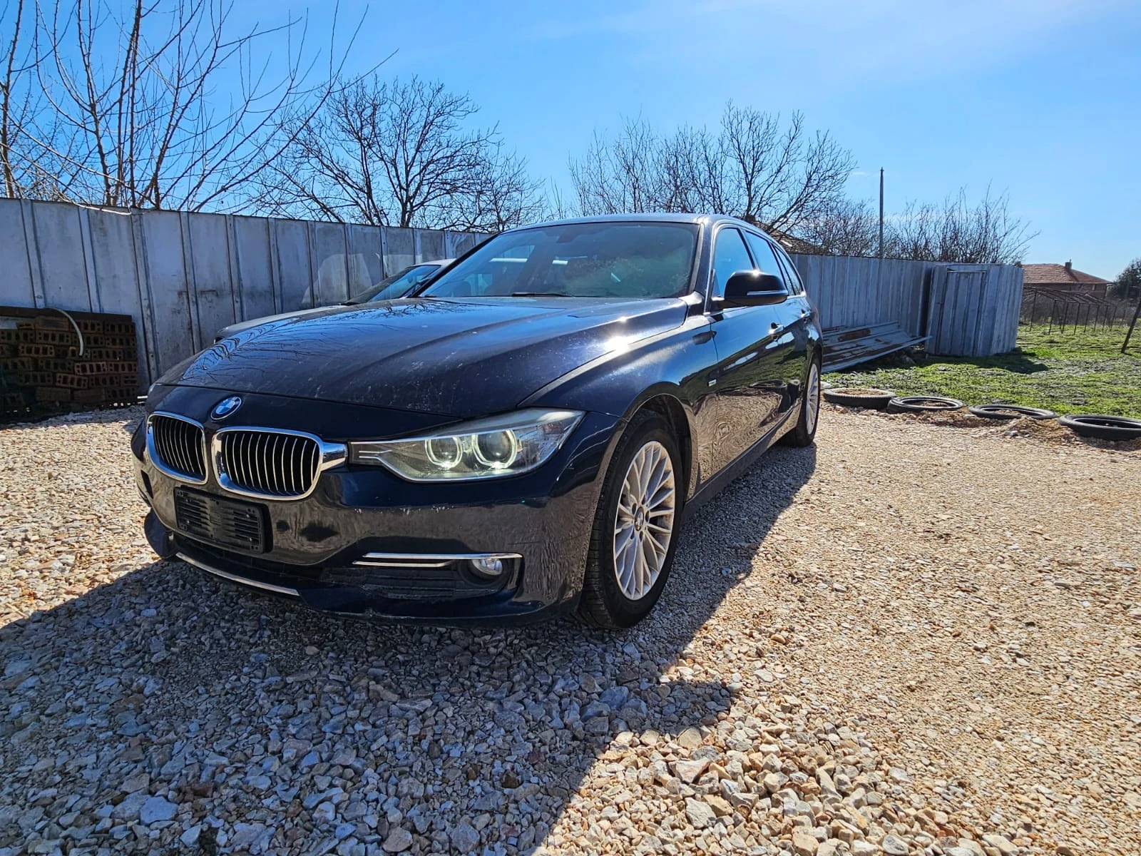 BMW 320 LUXORY - изображение 3