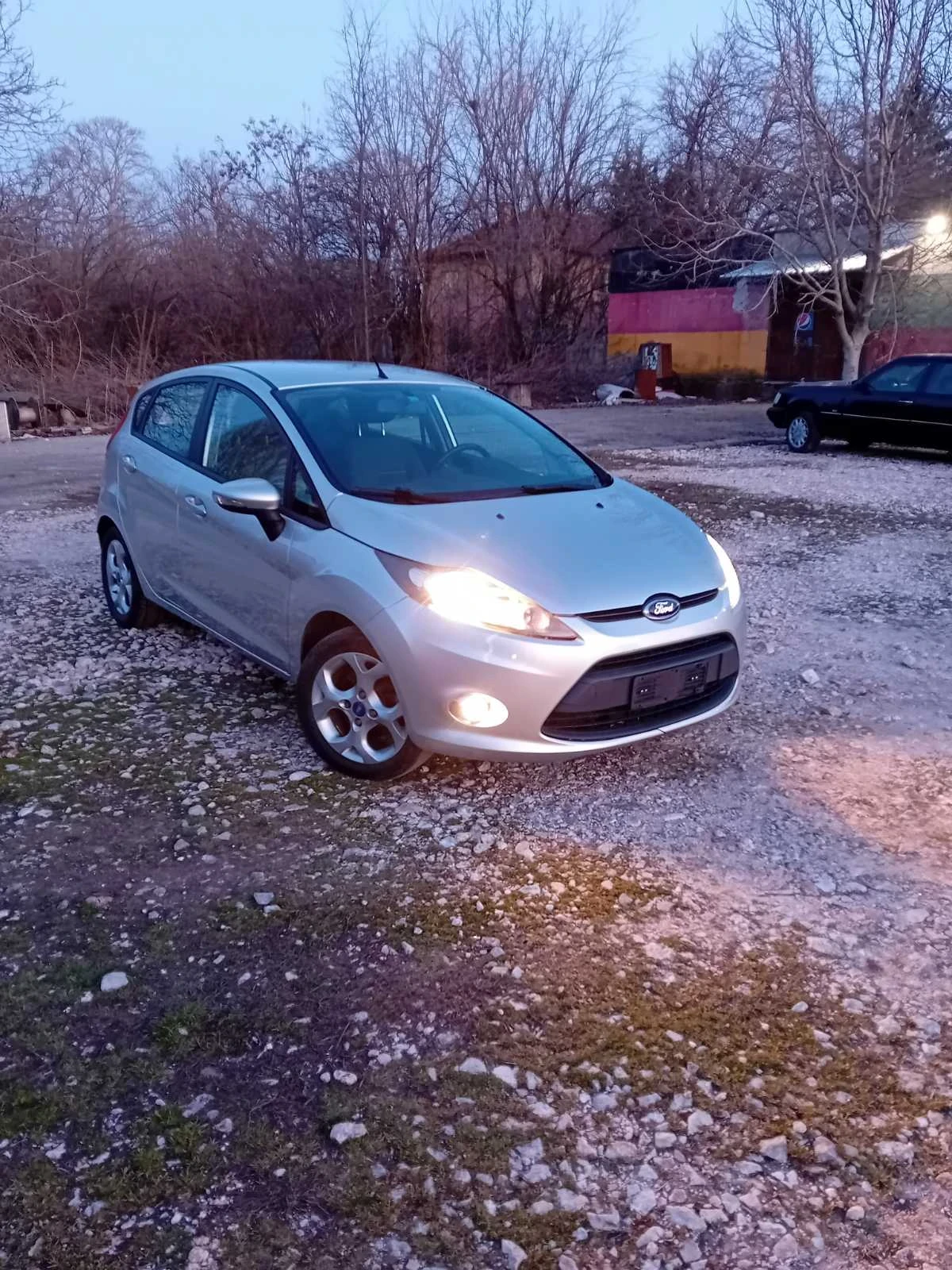 Ford Fiesta, снимка 4 - Автомобили и джипове - 53788181