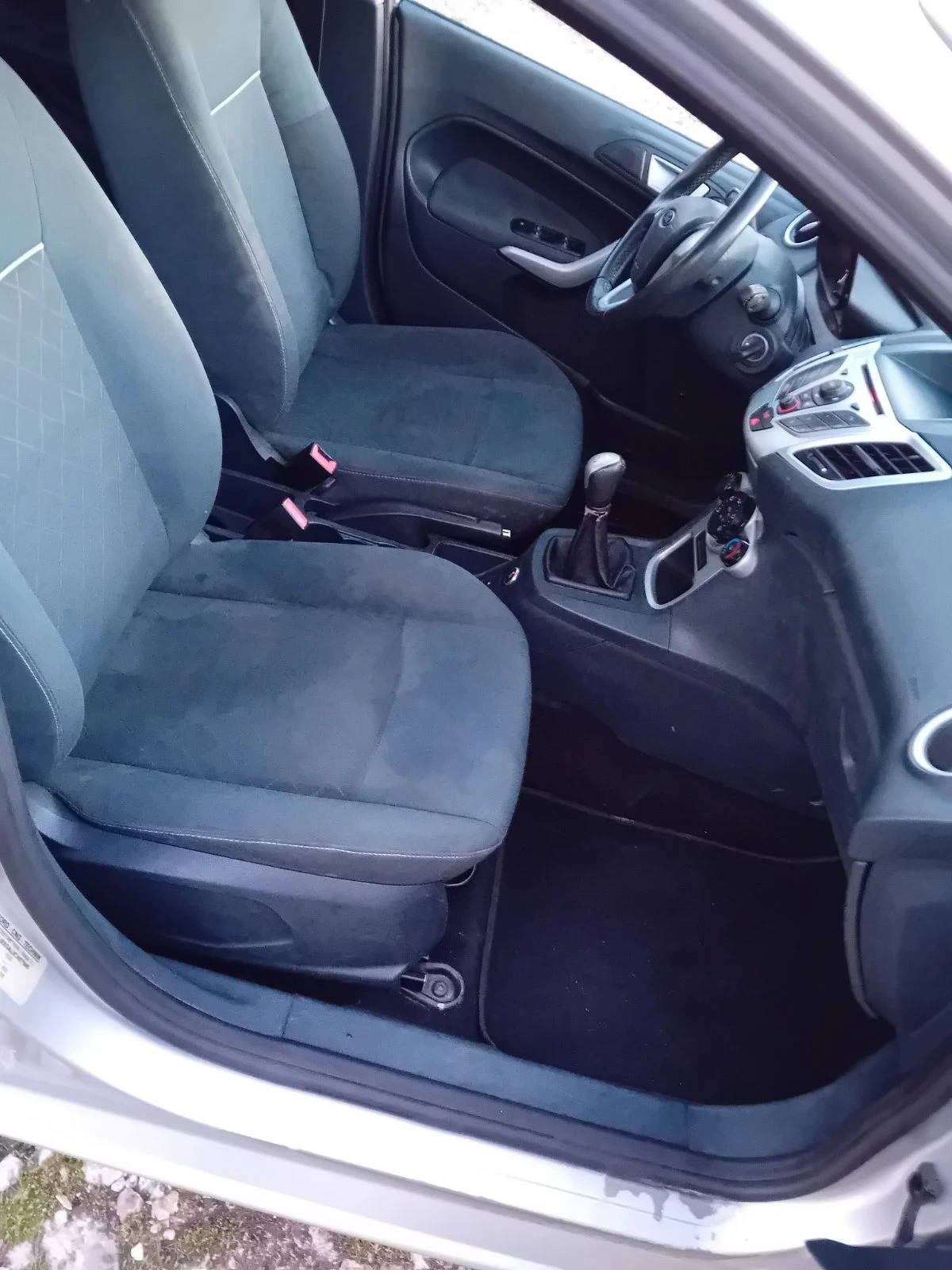 Ford Fiesta, снимка 12 - Автомобили и джипове - 53788181