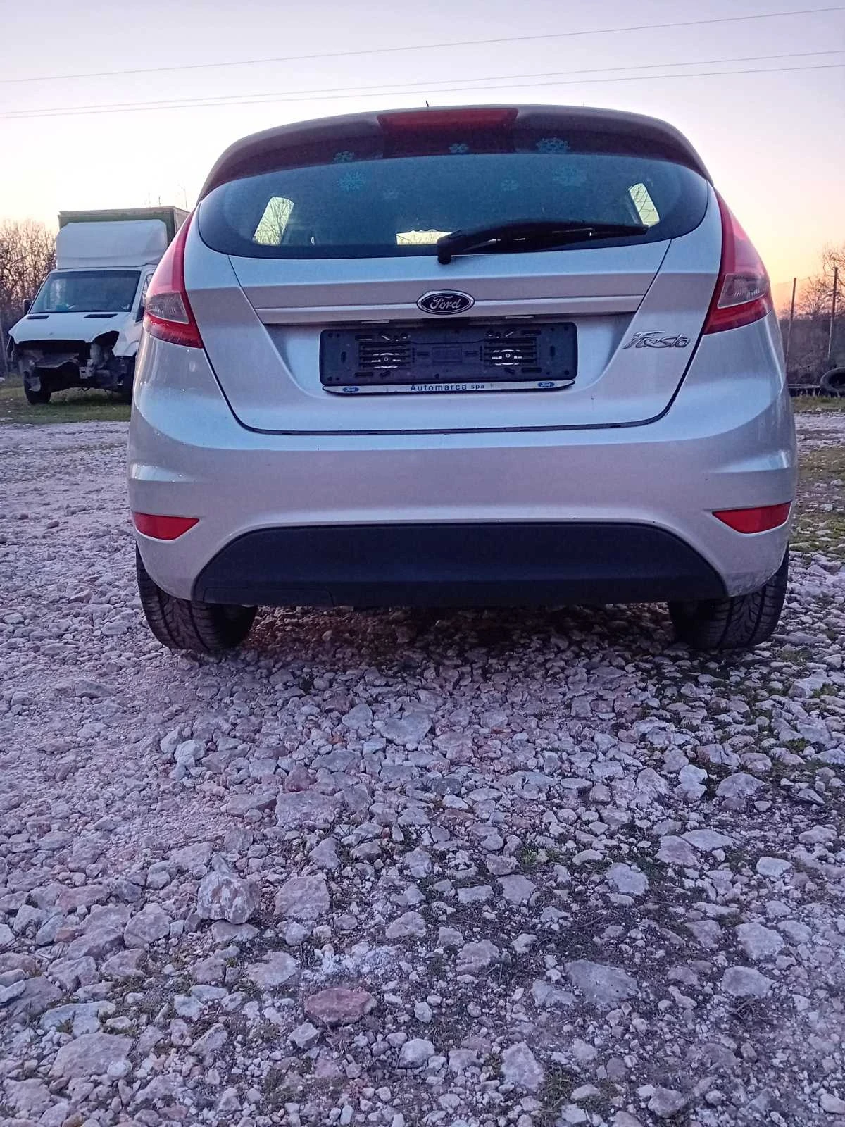 Ford Fiesta, снимка 8 - Автомобили и джипове - 53788181