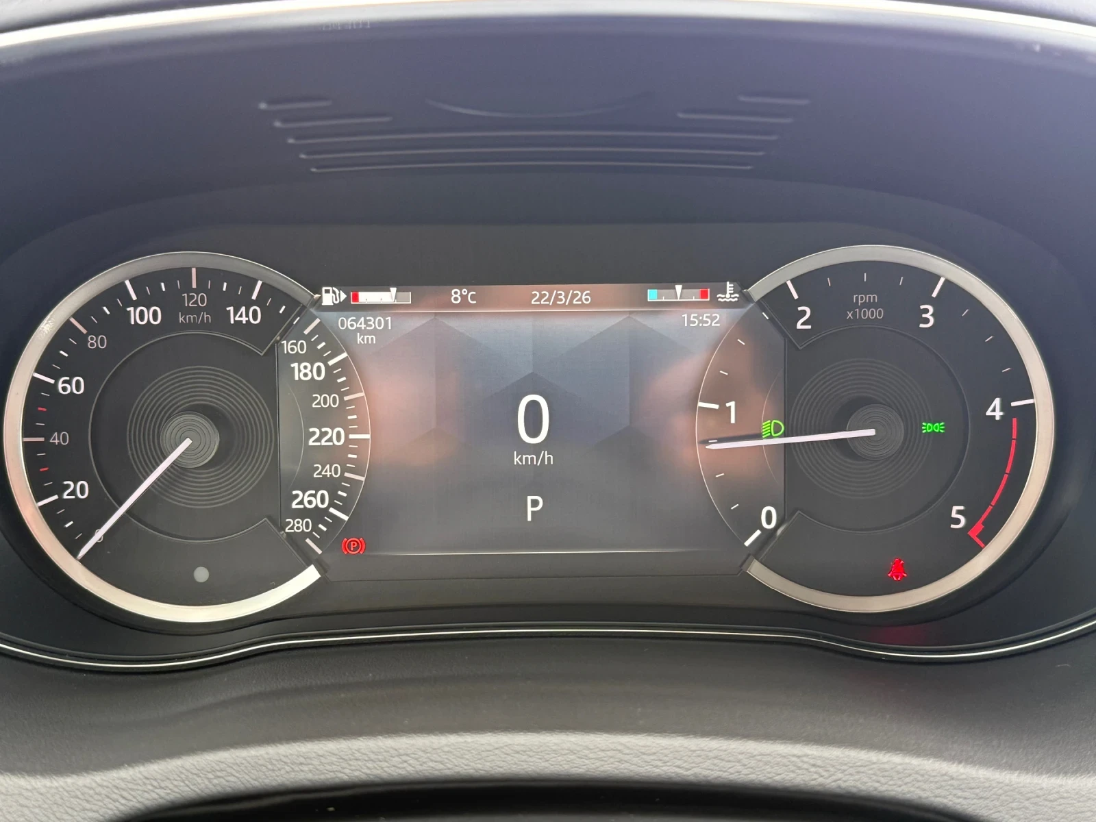 Jaguar E-pace 64000 км, Гаранция.  , снимка 14 - Автомобили и джипове - 53938604