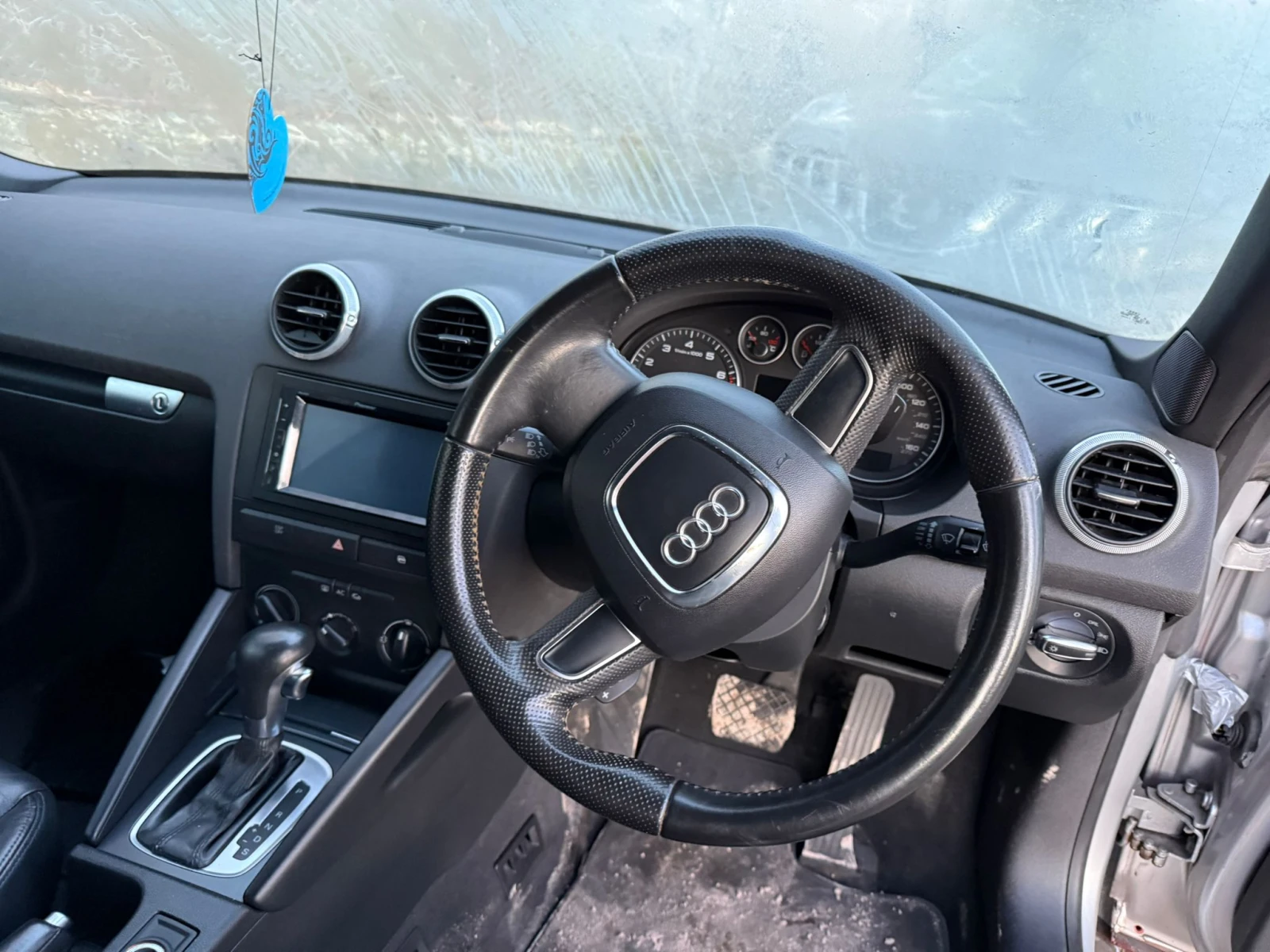 Audi A3 1.8 tsi auto, снимка 5 - Автомобили и джипове - 54035377
