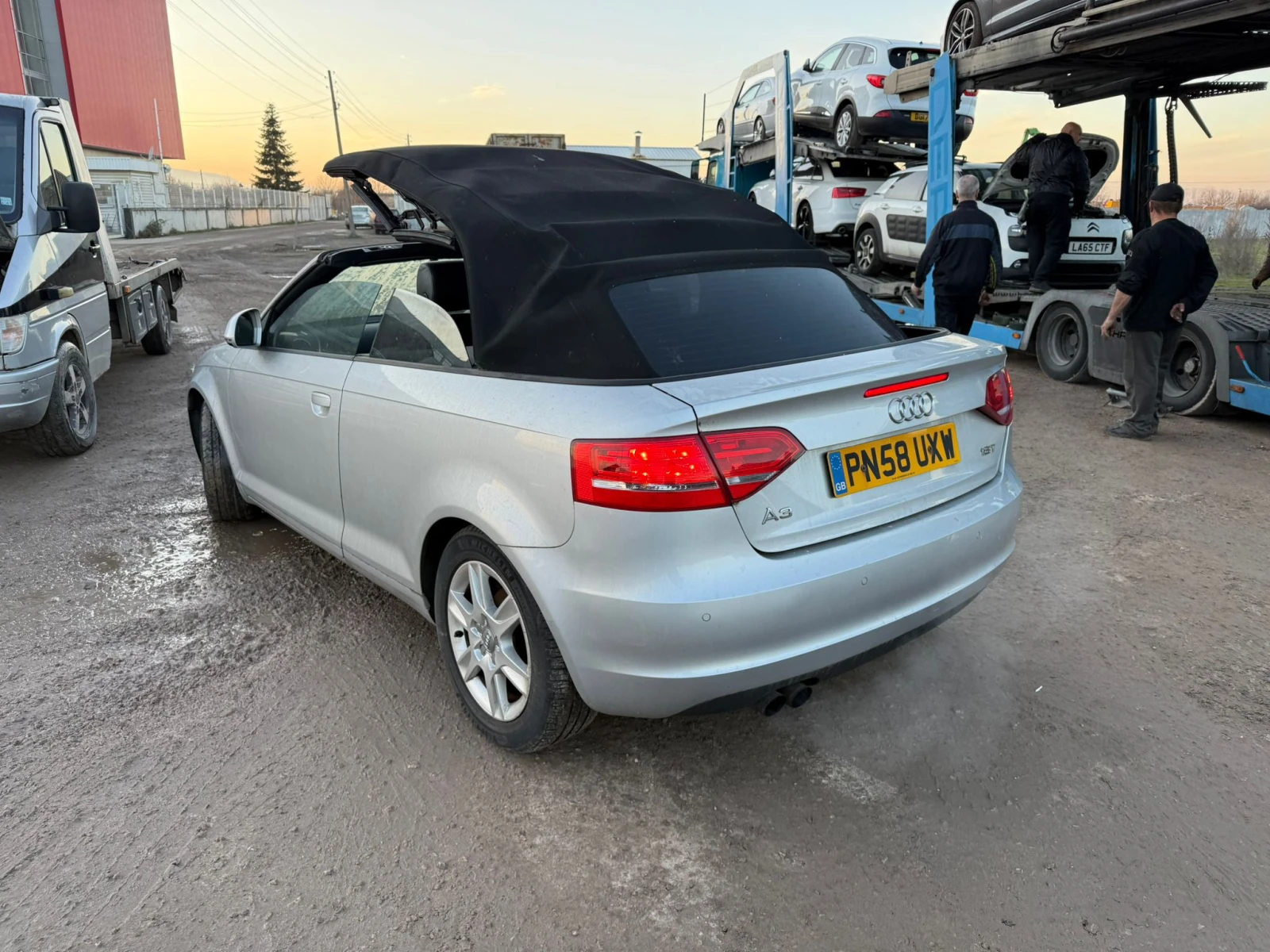 Audi A3 1.8 tsi auto, снимка 4 - Автомобили и джипове - 54035377