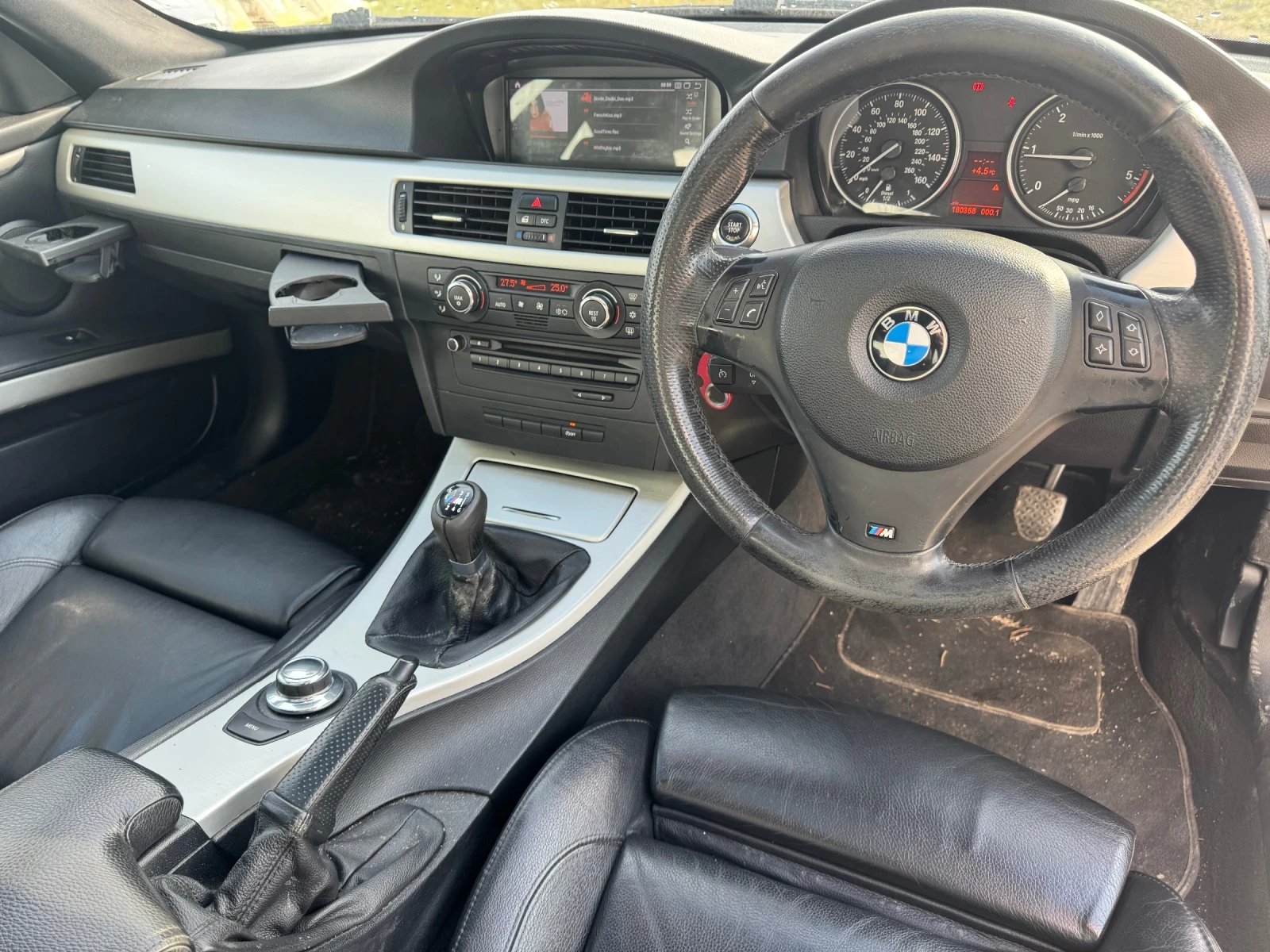 BMW 320, снимка 6 - Автомобили и джипове - 54046187