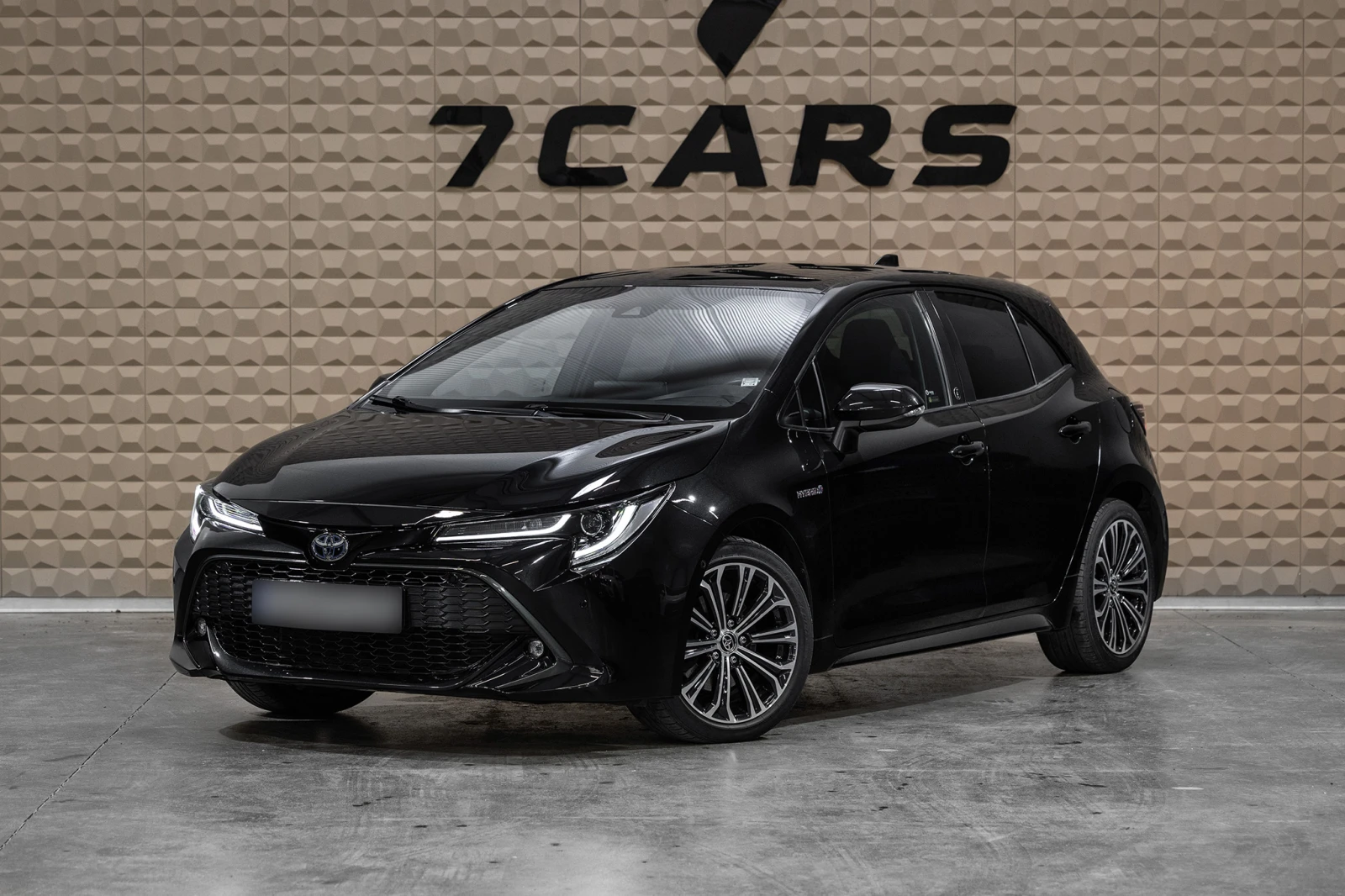 Toyota Corolla 2.0 Hybrid* TEAM DEUTSCHLAND* TOYOTA SAFETY SENSE | Auto.bg — изображение 1