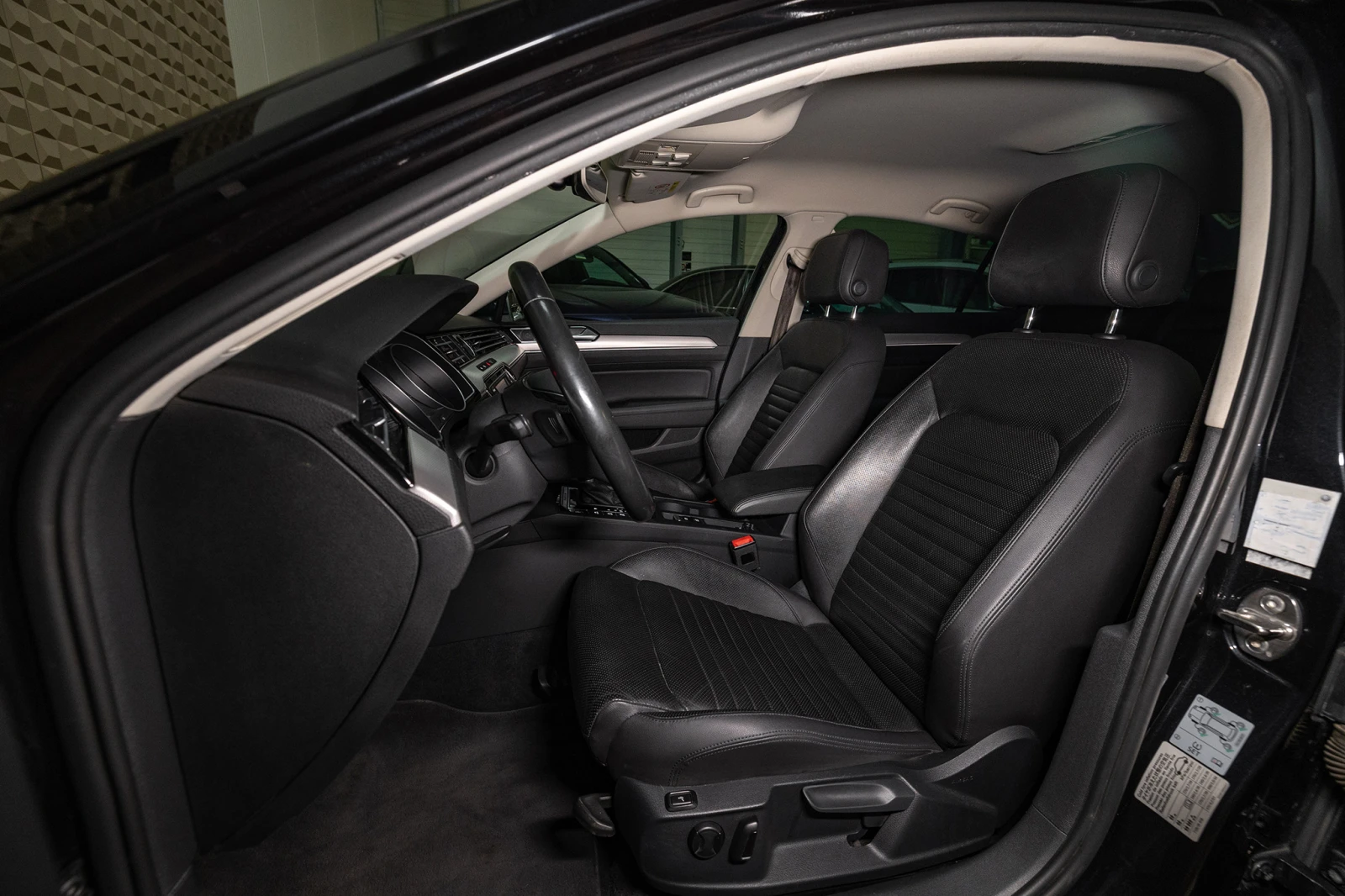 VW Passat | 2.0 BiTDI | 4Motion | , снимка 8 - Автомобили и джипове - 55386270