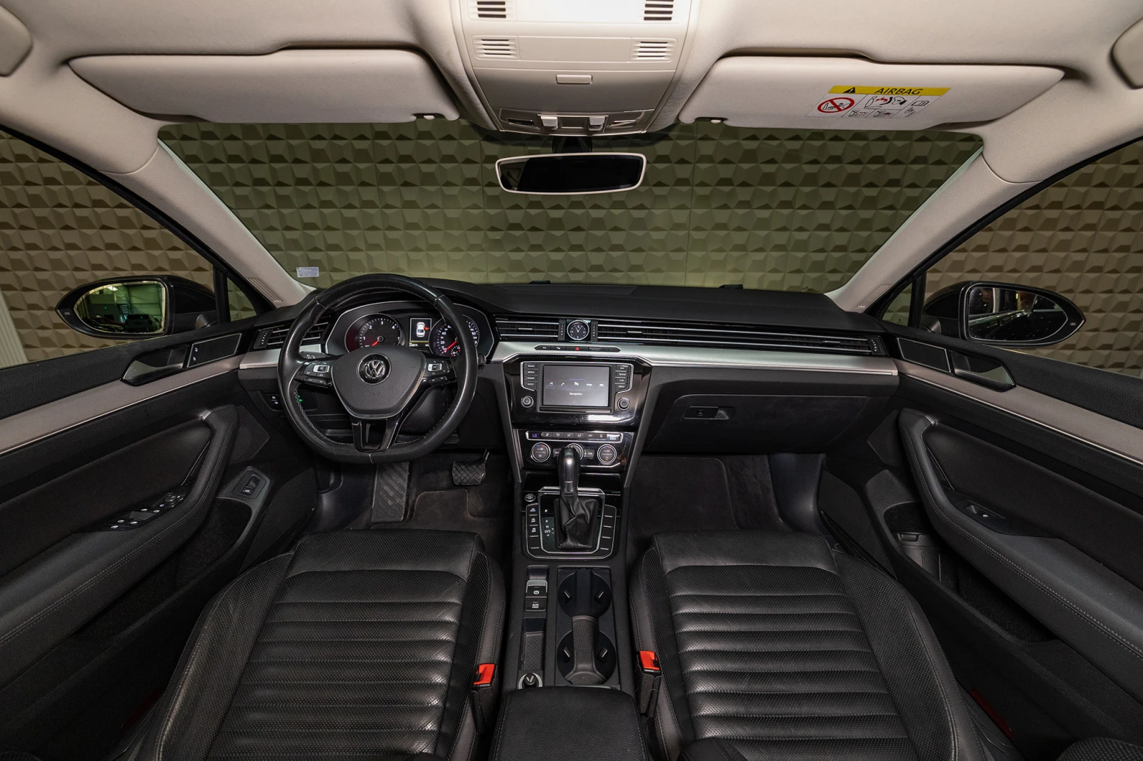 VW Passat | 2.0 BiTDI | 4Motion | , снимка 9 - Автомобили и джипове - 55386270
