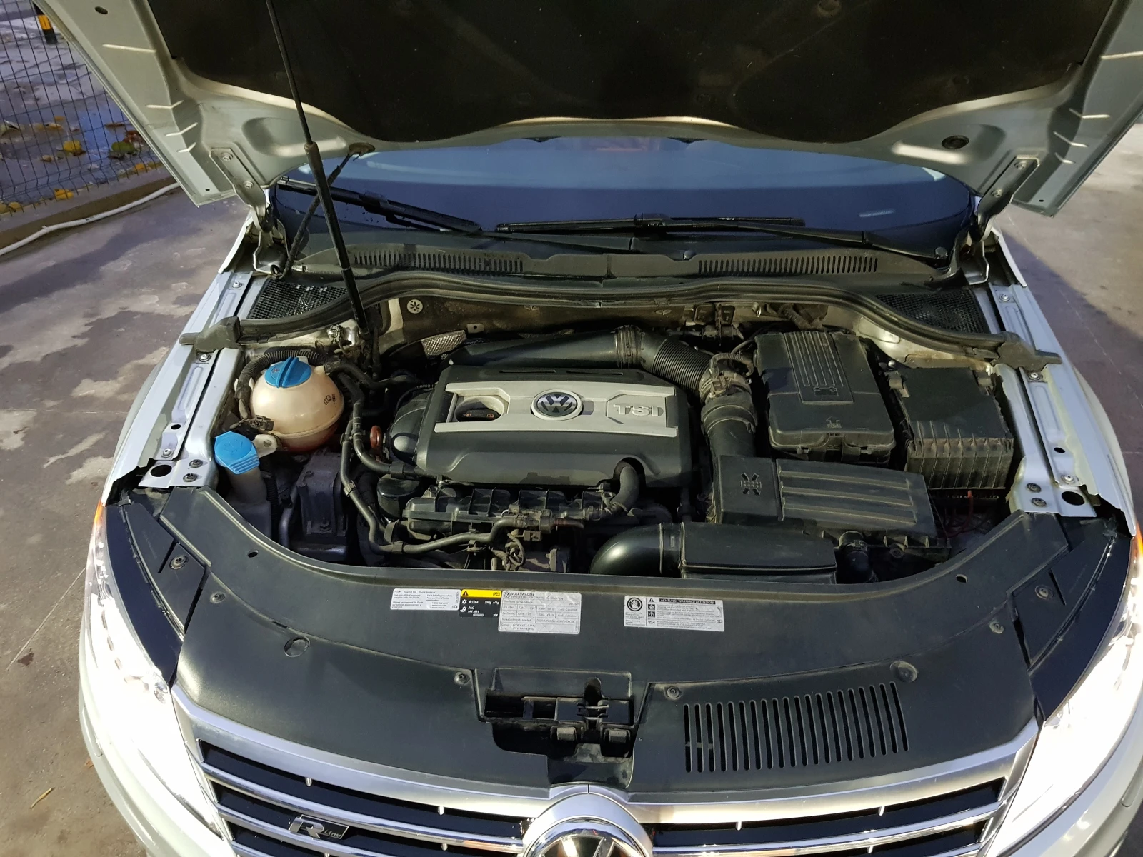VW CC 2.0 TSI R Line, снимка 9 - Автомобили и джипове - 55535807