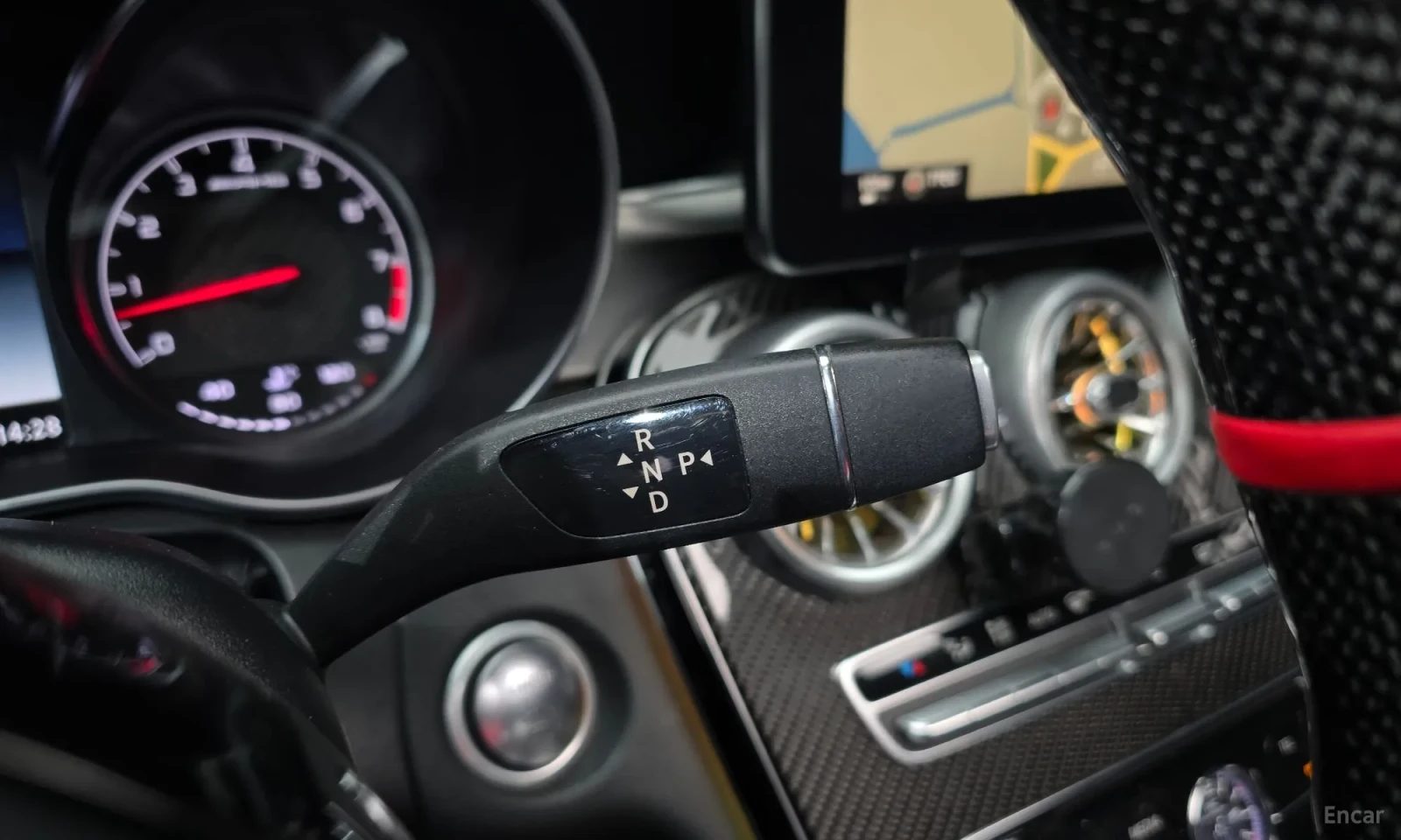Mercedes-Benz C 63 AMG C63 AMG\ТОП ОФЕРТА, снимка 9 - Автомобили и джипове - 55574732