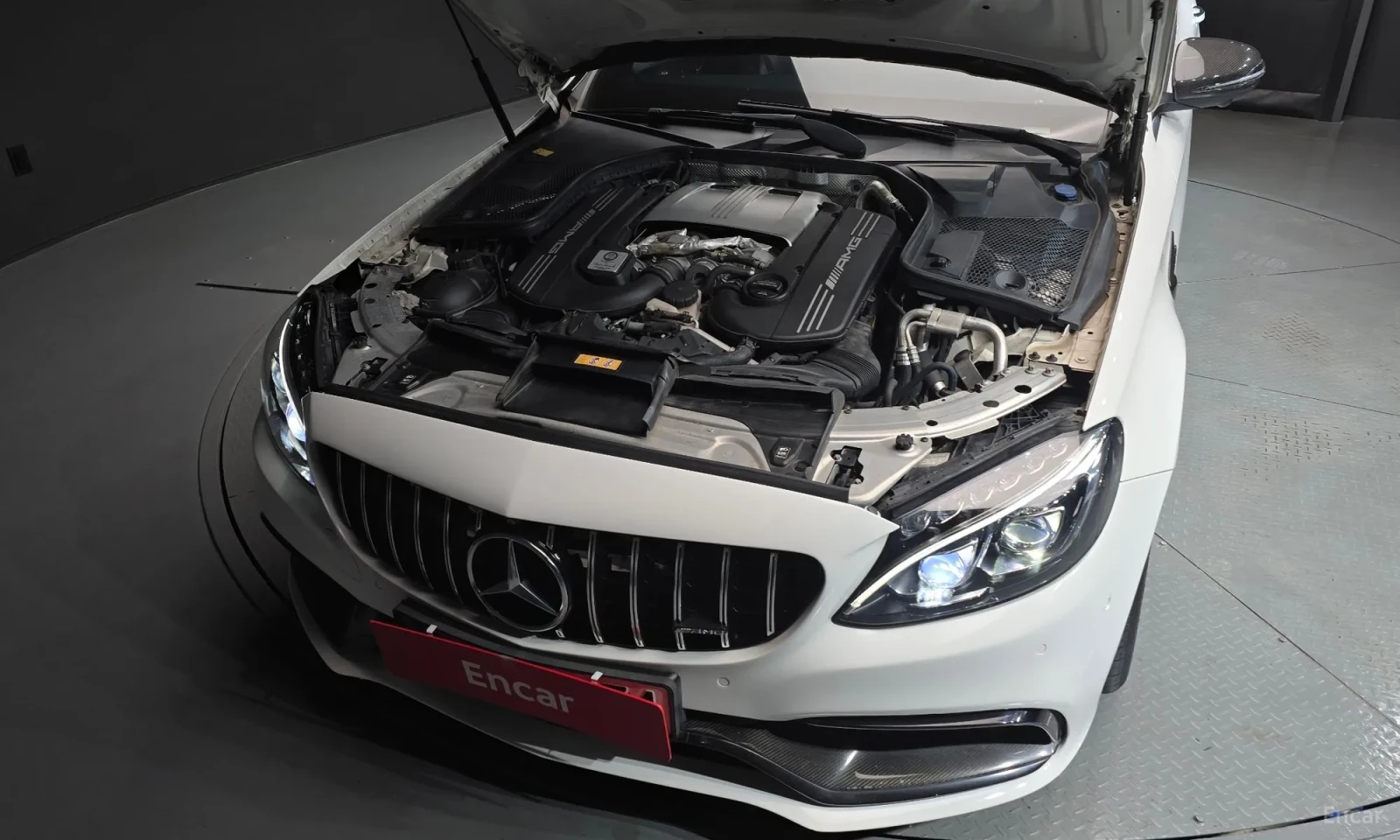 Mercedes-Benz C 63 AMG C63 AMG\ТОП ОФЕРТА, снимка 6 - Автомобили и джипове - 55574732