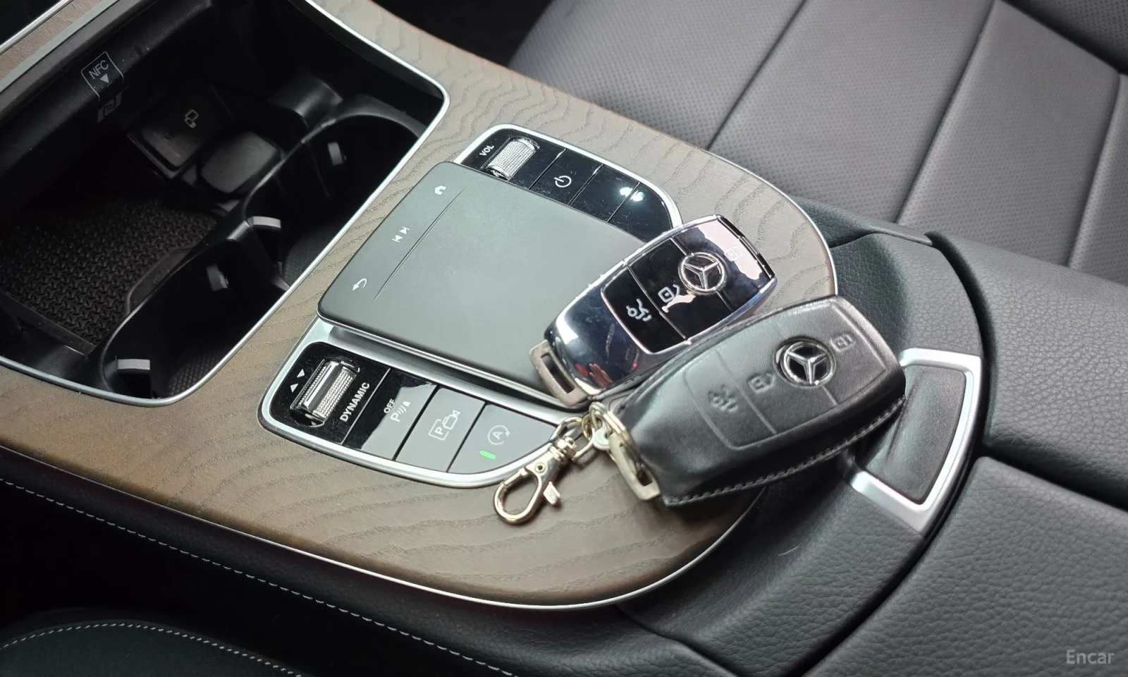 Mercedes-Benz E 220 AVANTGARDE* 4MATIC* TOP CENA* , снимка 14 - Автомобили и джипове - 55611326
