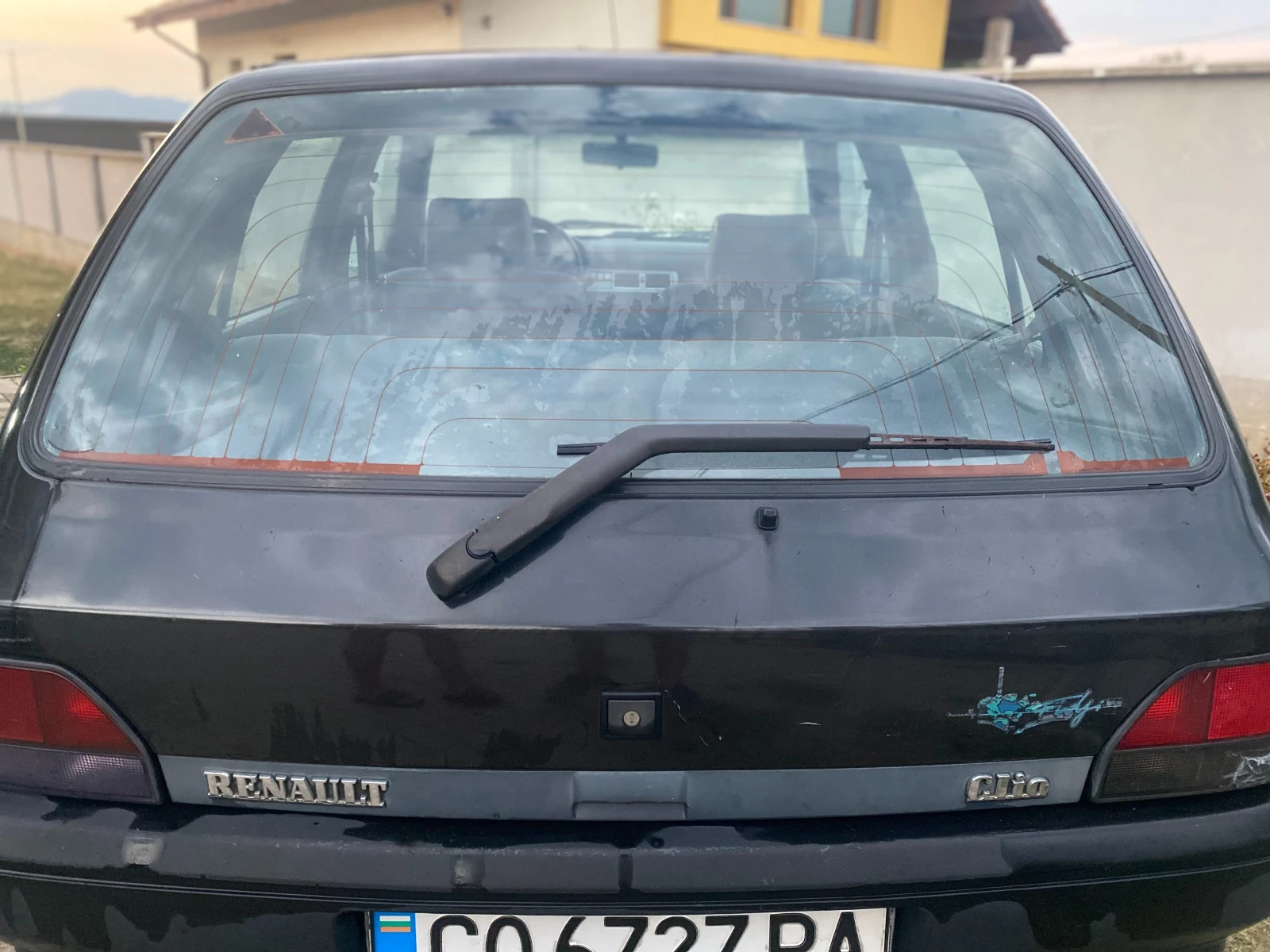 Renault Clio, снимка 10 - Автомобили и джипове - 55780519