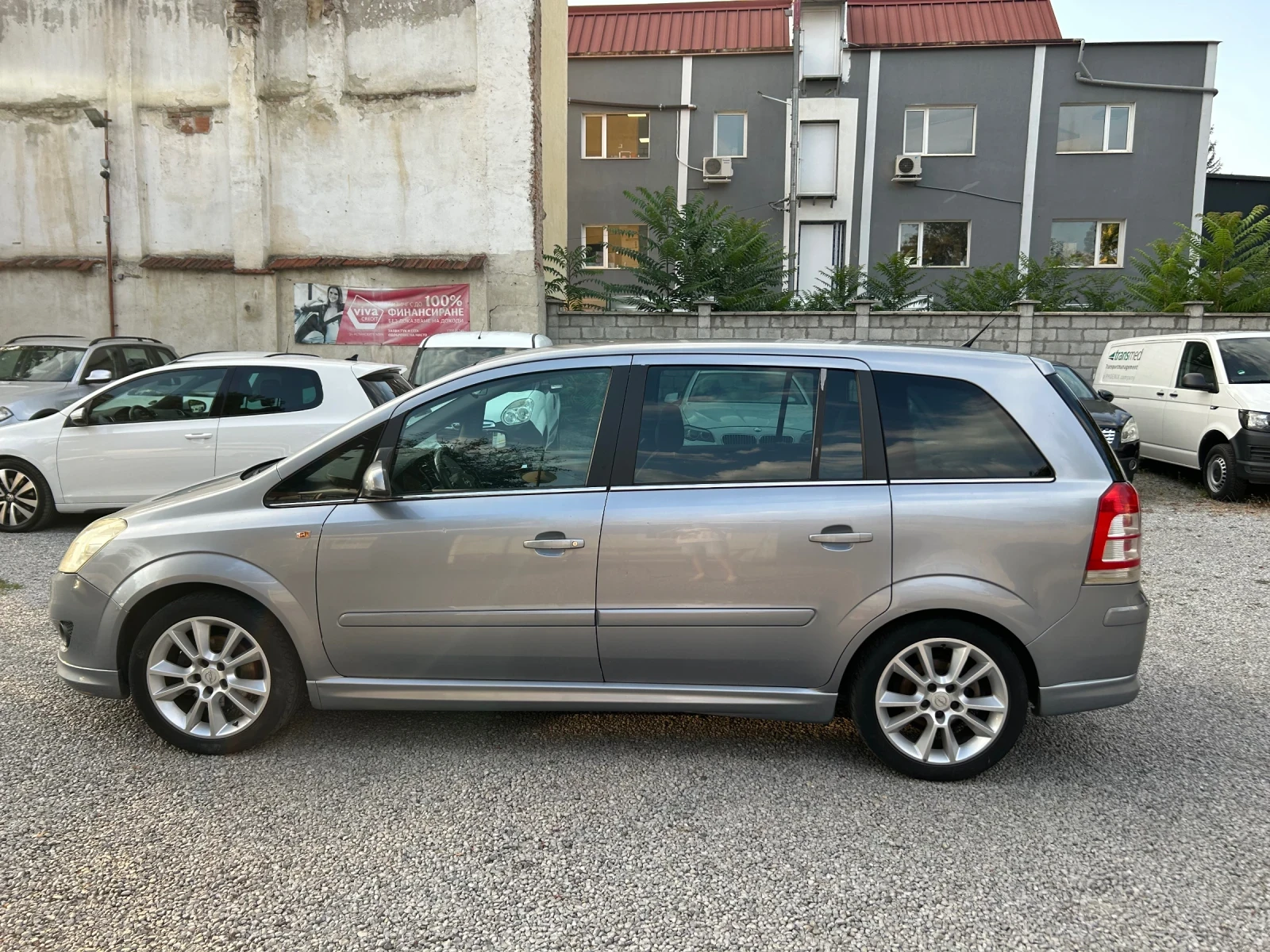 Opel Zafira 1.6 Бензин/Газ | 7 места | 2 ключа, снимка 7 - Автомобили и джипове - 55900250