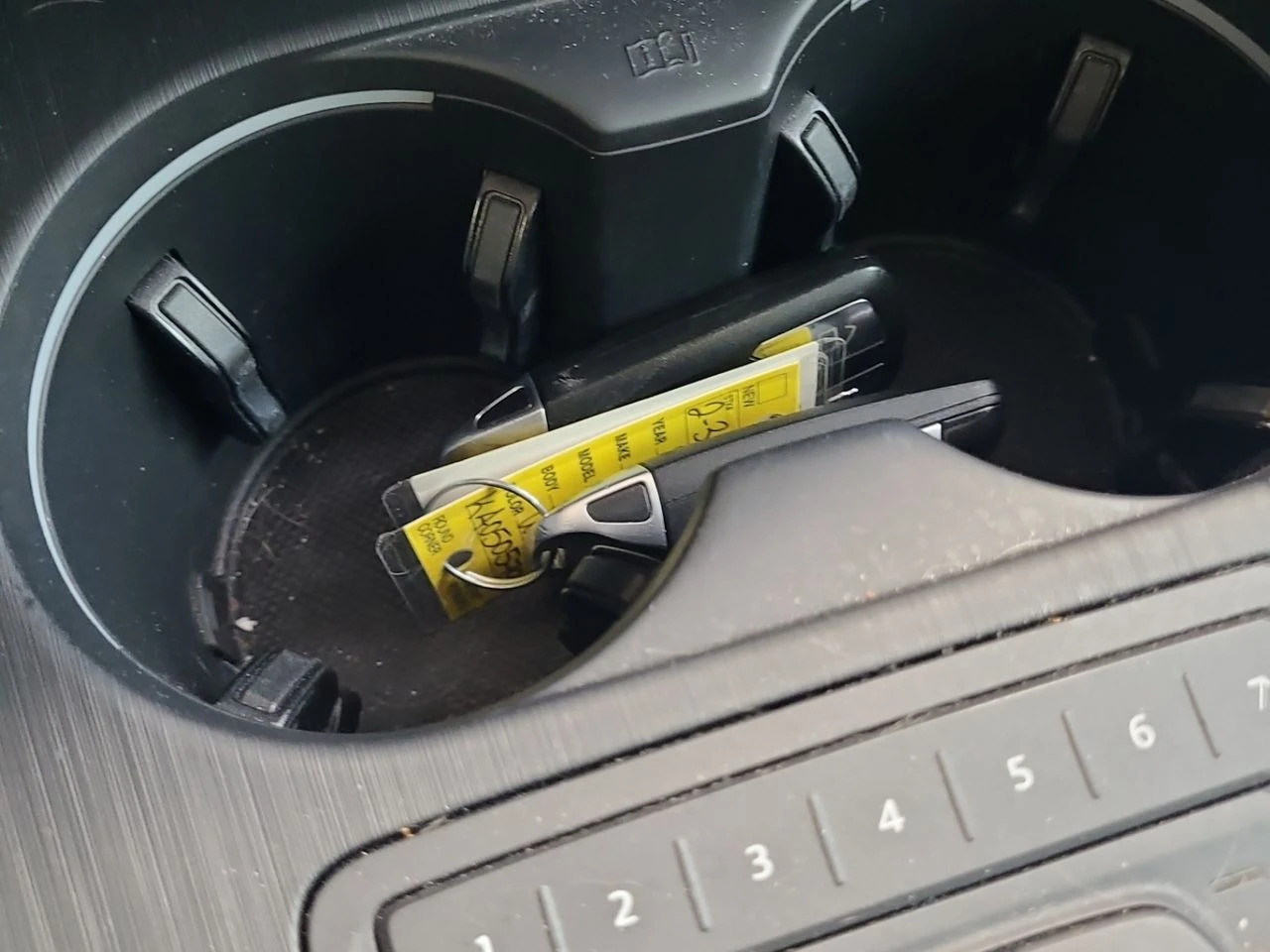 Audi A4 PROGRESSIV, снимка 8 - Автомобили и джипове - 55953544