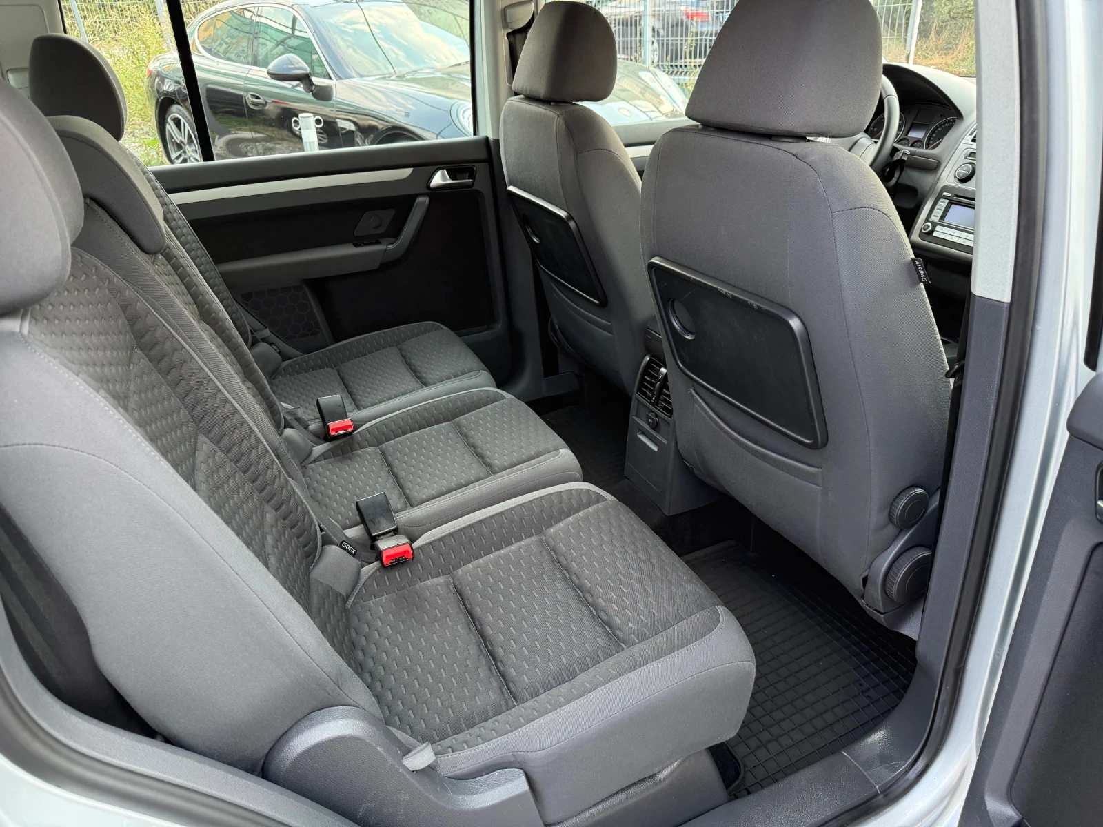 VW Touran 1.9TDI 105PS , снимка 8 - Автомобили и джипове - 56090886