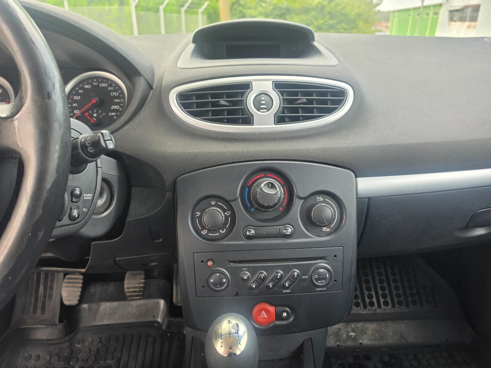 Renault Clio 1.5 dci | Mobile.bg � ����������� 11