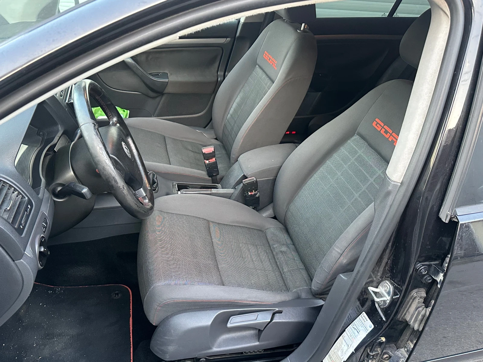 VW Golf 1.6 102 кс бензин газ, снимка 5 - Автомобили и джипове - 56210209