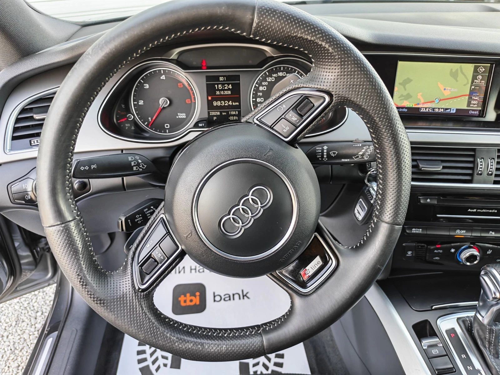 Audi A4 2.0TDI Quattro Sline 190kc Navi, снимка 12 - Автомобили и джипове - 56582710