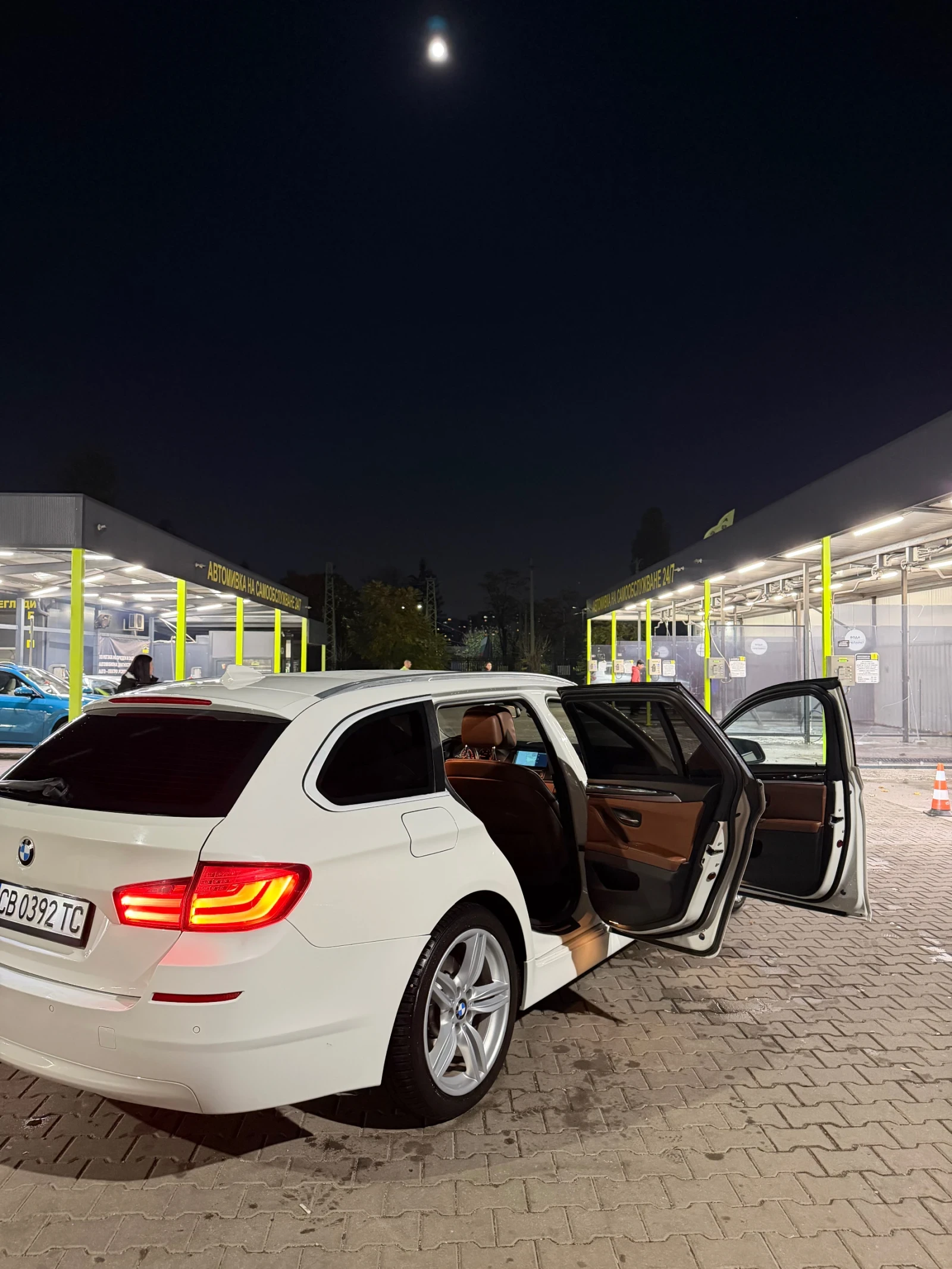 BMW 520, снимка 3 - Автомобили и джипове - 56661888