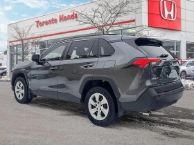 Toyota Rav4 * LE* DISTRONIC* LANE ASSIST* Подгрев* , снимка 2
