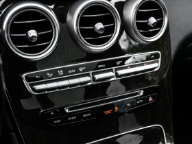 Mercedes-Benz GLC 300 GLC 300 4MATIC | Burmester | Panorama | HUD | Navi, снимка 17