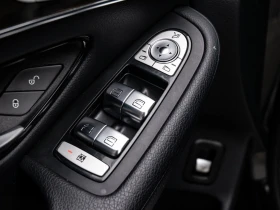 Mercedes-Benz GLC 300 GLC 300 4MATIC | Burmester | Panorama | HUD | Navi, снимка 14