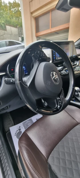 Toyota C-HR 1.8I hybrid, снимка 8