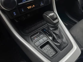 Toyota Rav4 * LE* DISTRONIC* LANE ASSIST* Подгрев*  - 18299 € / 35789.73 лв. - 32762346 13