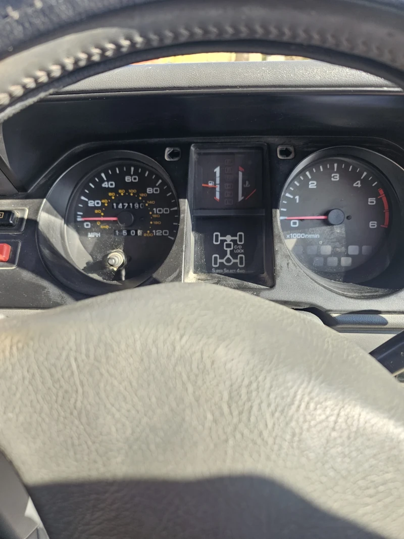 Mitsubishi Pajero, снимка 10 - Автомобили и джипове - 48833763