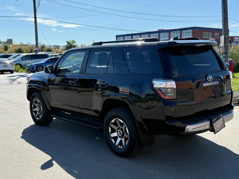 Toyota 4runner SR5* 4WD* OFF-Road Ready* FamilySized* , снимка 4 - Автомобили и джипове - 52699589