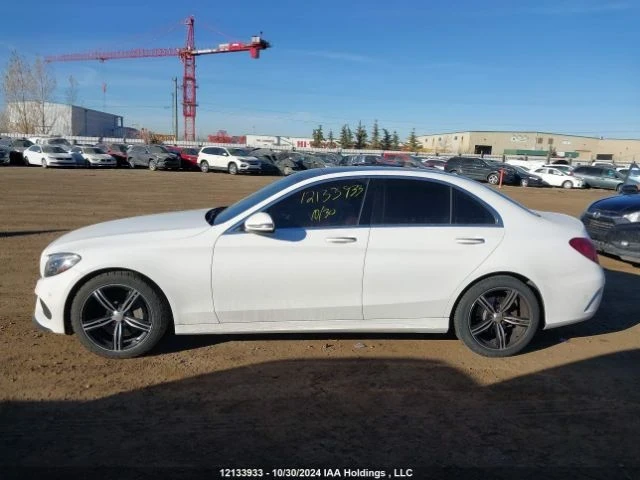 Mercedes-Benz C 300 Градушкова/Червена кожа/118000км/Цена до България, снимка 4 - Автомобили и джипове - 48175392