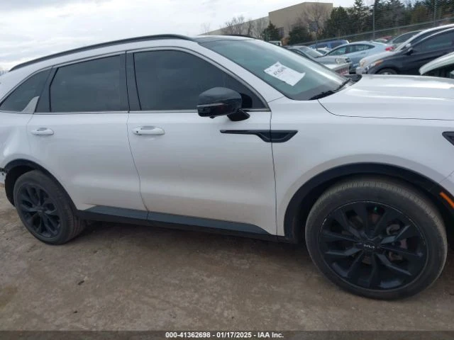 Kia Sorento  * SX * PRESTIGE * (CARFAX), снимка 4 - Автомобили и джипове - 49343670