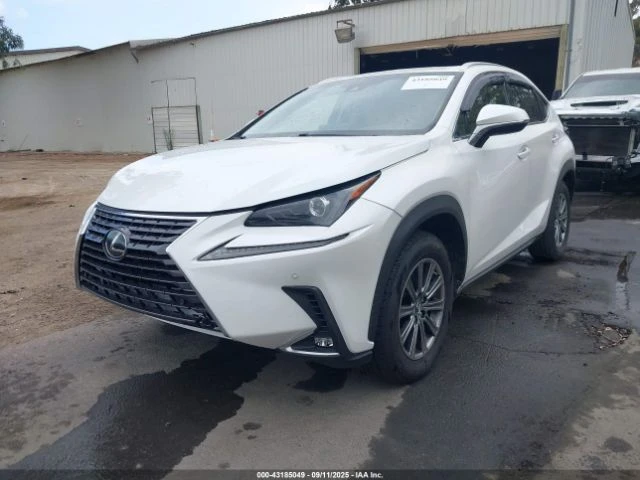 Lexus NX 300  - изображение 3