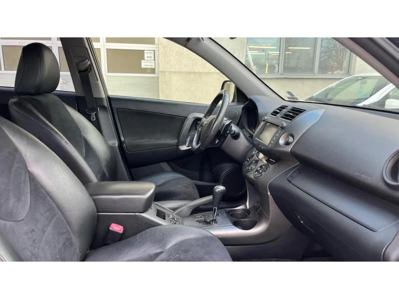 Toyota Rav4 STYLE - изображение 9