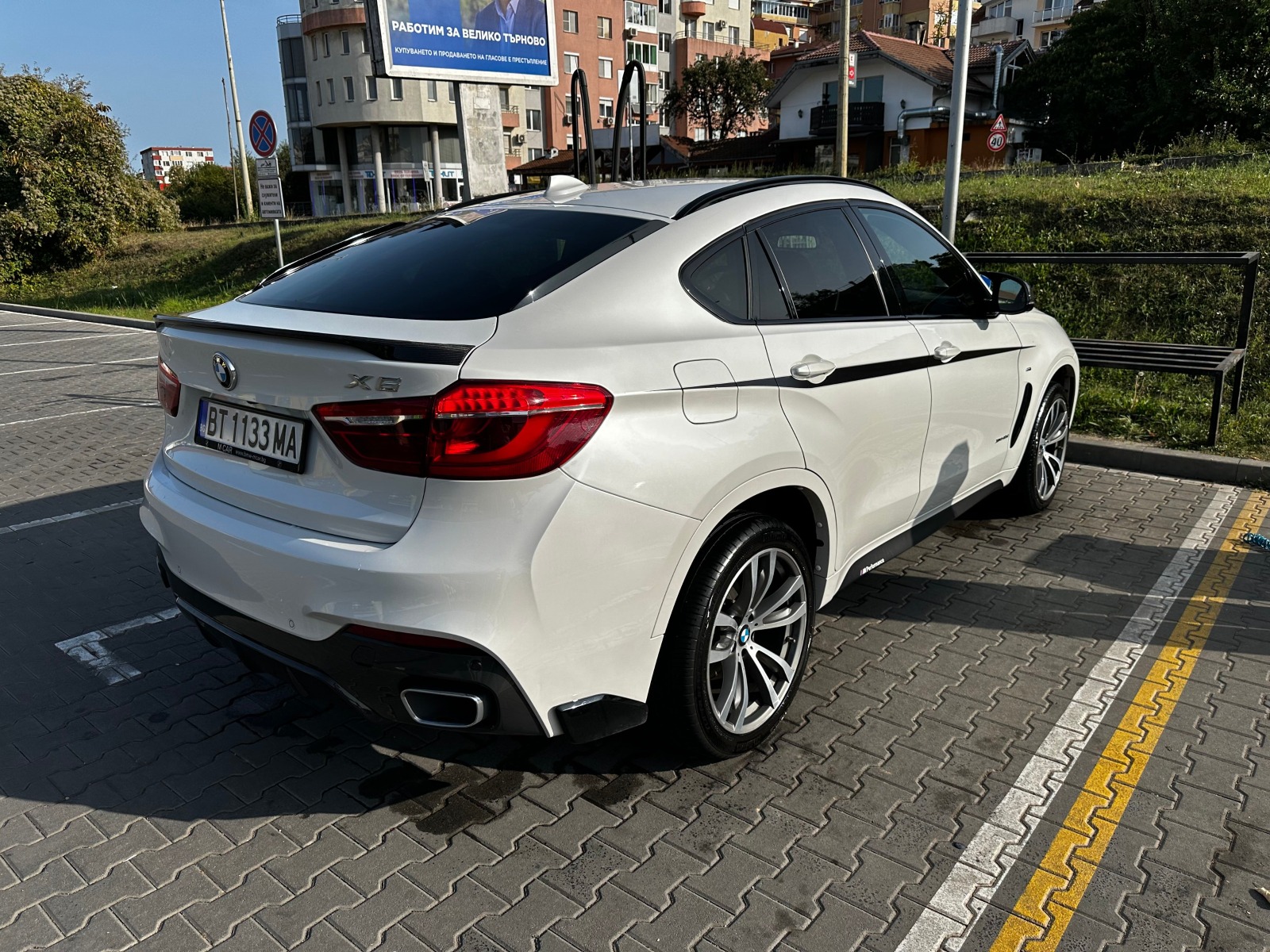 BMW X6 40d - изображение 1