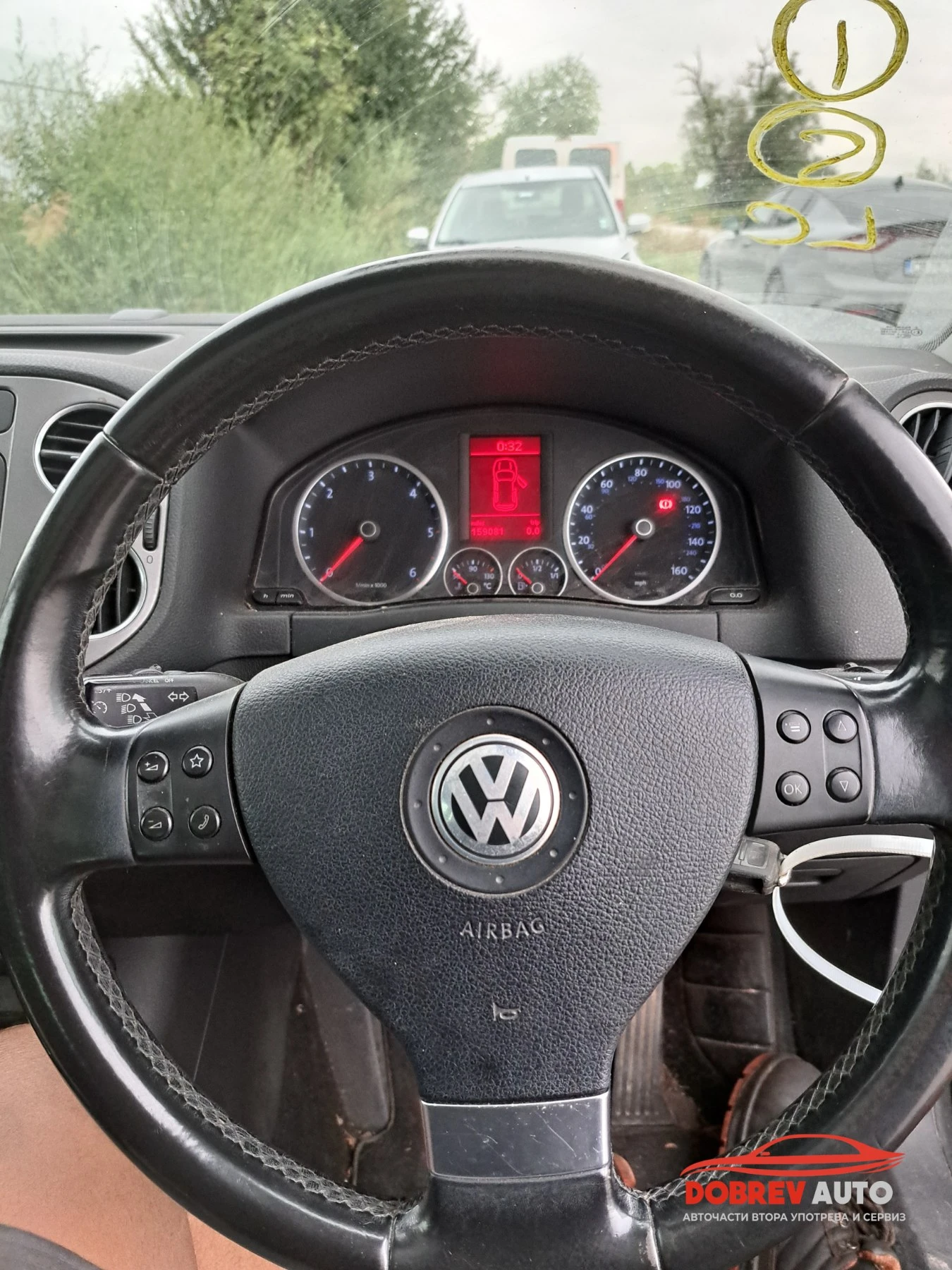 VW Tiguan 2.0TDI  - изображение 3