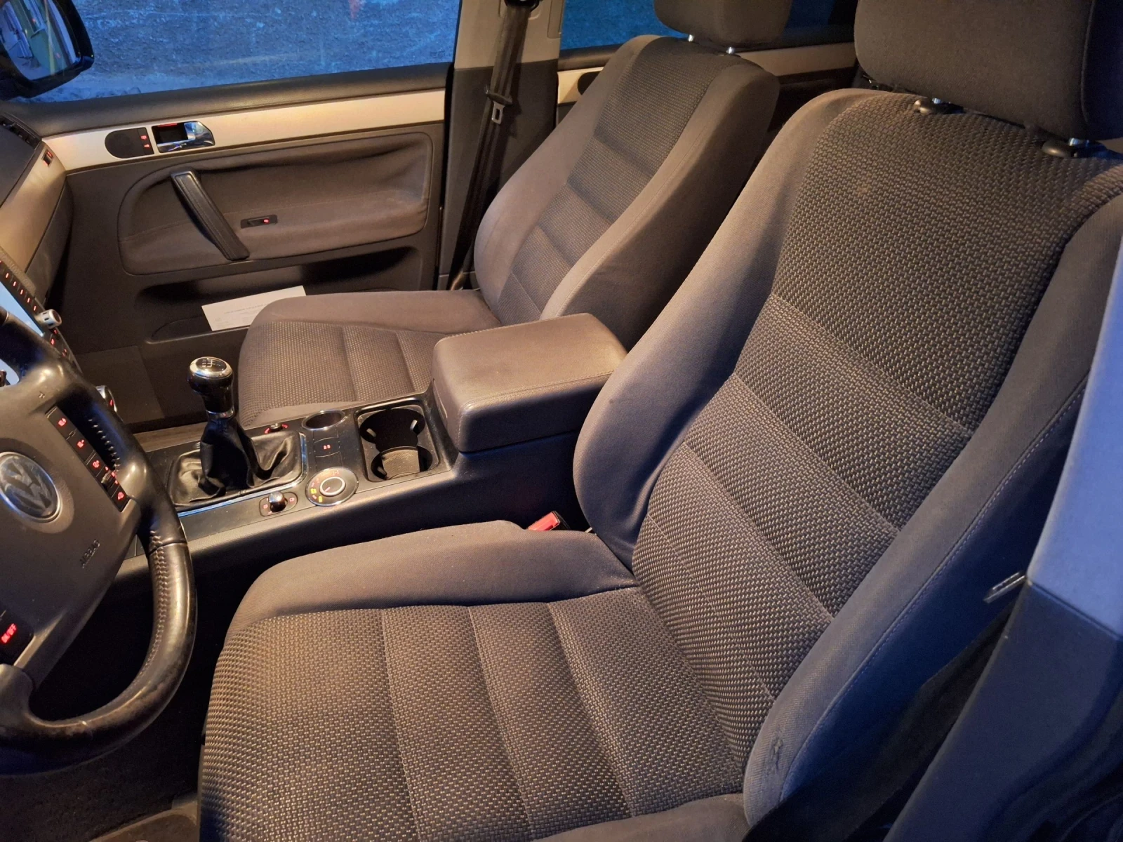 VW Touareg  - изображение 7