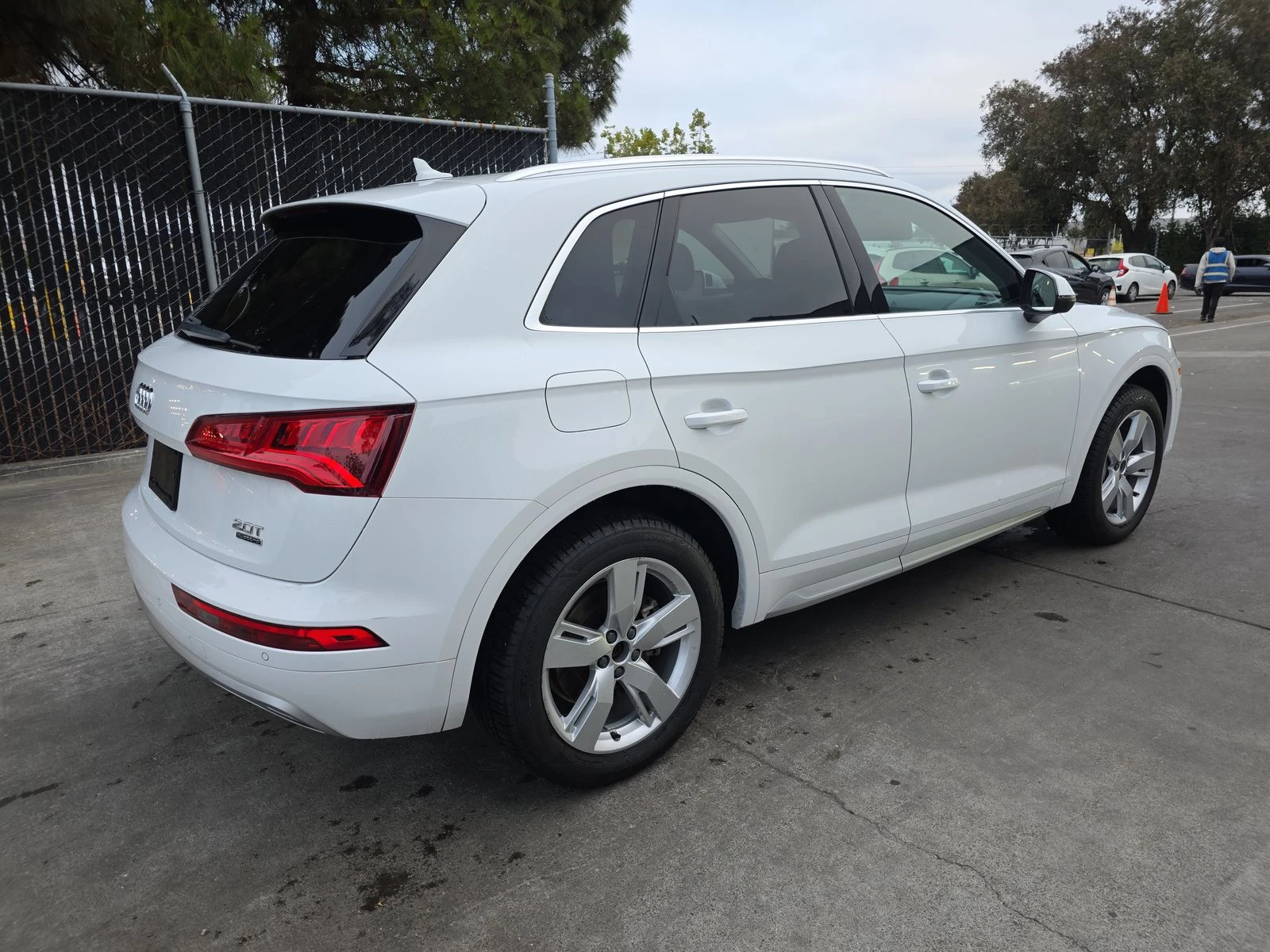 Audi Q5 MATRIX* DIGITAL* ПОДГРЕВ* КАМЕРА* ПАНО* KEYLESS* М - изображение 6