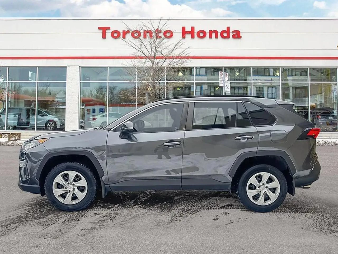 Toyota Rav4 * LE* DISTRONIC* LANE ASSIST* Подгрев*  - изображение 3