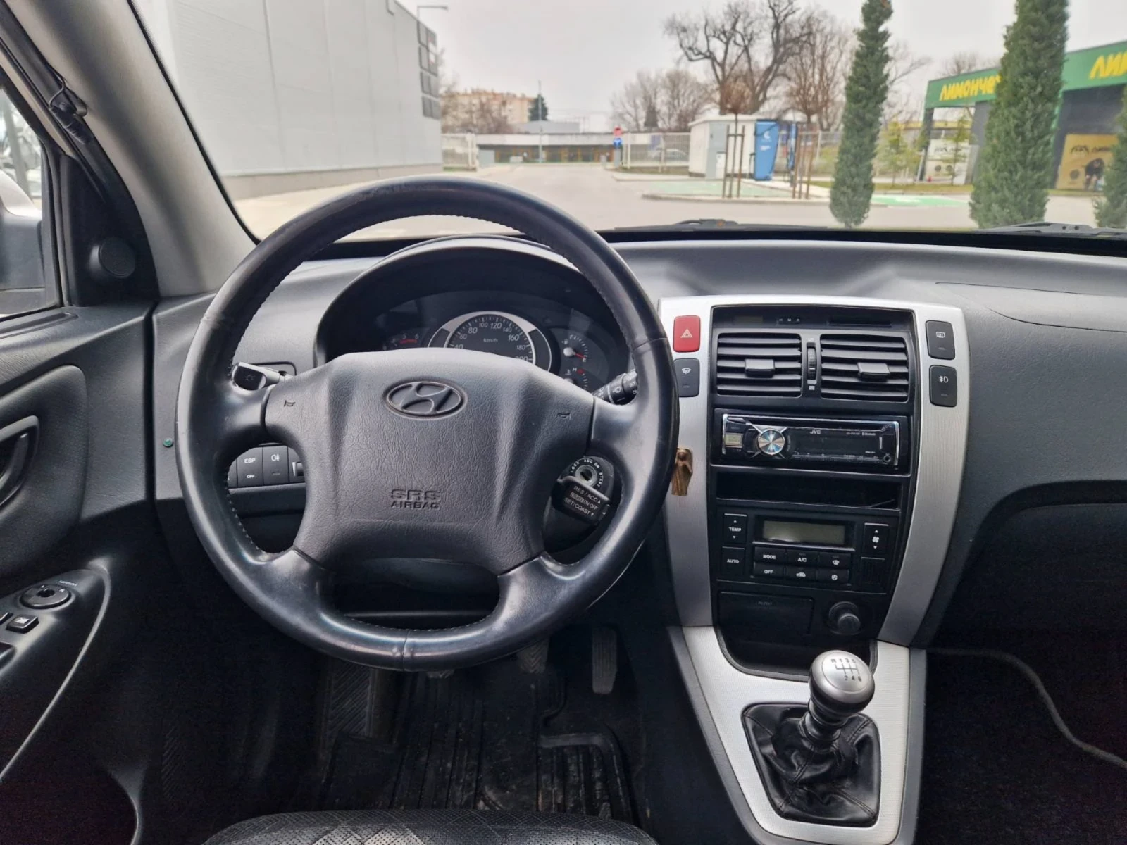 Hyundai Tucson 2.0 / 140 �.�. 4x4 | Mobile.bg � ����������� 12