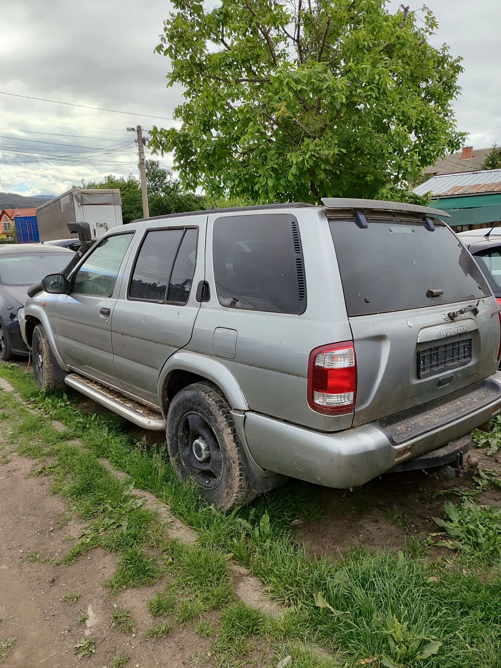 Nissan Pathfinder 3.5 На части! , снимка 2 - Автомобили и джипове - 54207292