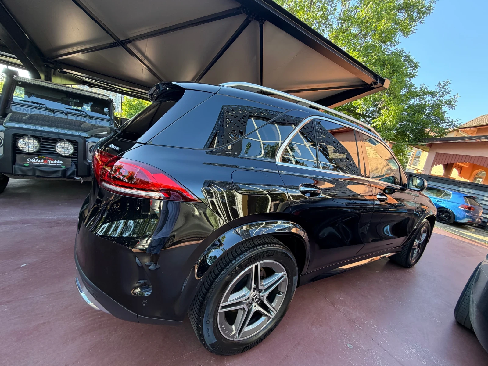 Mercedes-Benz GLE 350 AMG* ПАНОРАМА* AIRMATIC* FULL* MAX, снимка 3 - Автомобили и джипове - 54693331