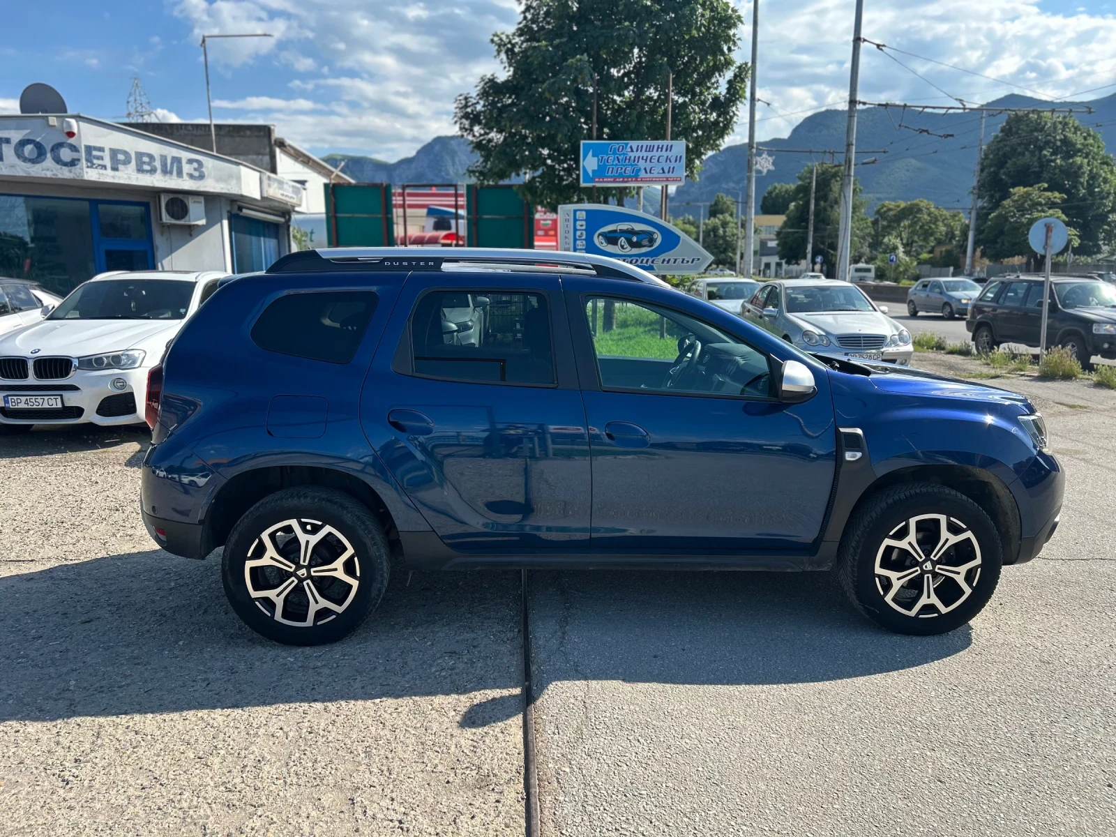 Dacia Duster бензин/газ, снимка 8 - Автомобили и джипове - 54697749