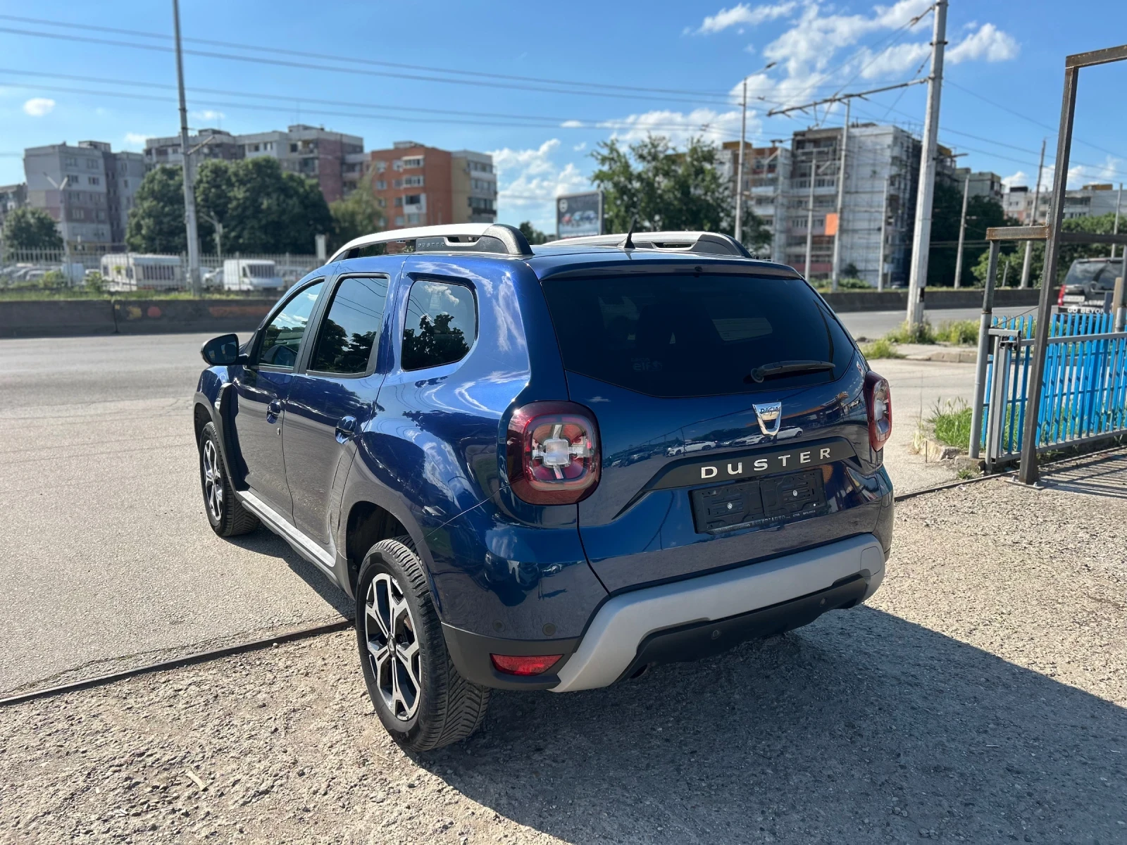 Dacia Duster бензин/газ, снимка 5 - Автомобили и джипове - 54697749